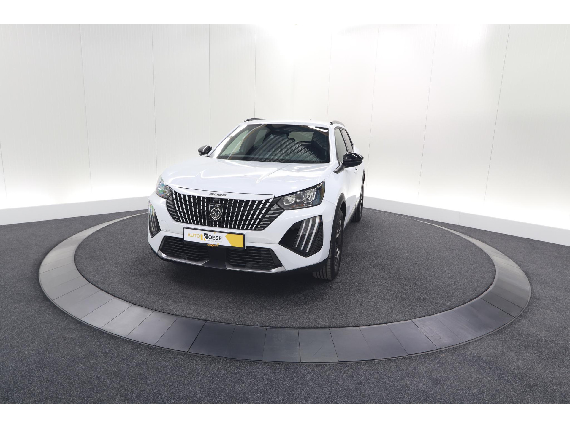 Peugeot 2008 PureTech 100 Allure | 360 Camera | Dodehoekdetectie | Navigatie | Apple Carplay