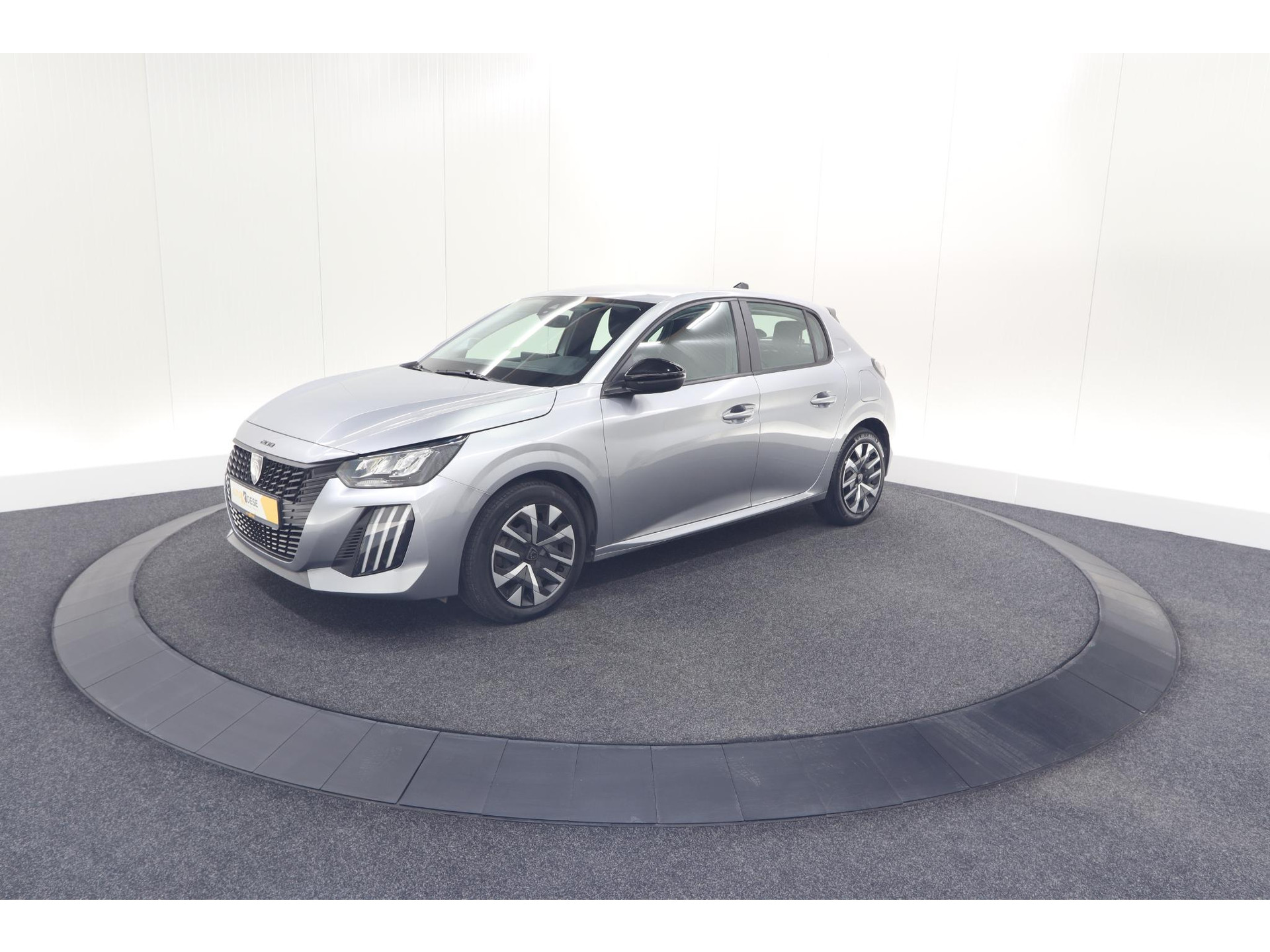 Peugeot 208 PureTech 100 Active | Parkeersensoren | Navigatie | Apple Carplay