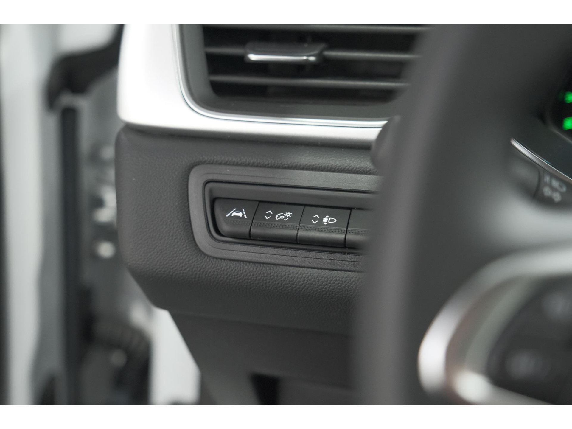 Renault Captur 1.6 E-Tech Hybrid 145 Intens | Trekhaak | Camera | Stoelverwarming | Navigatie