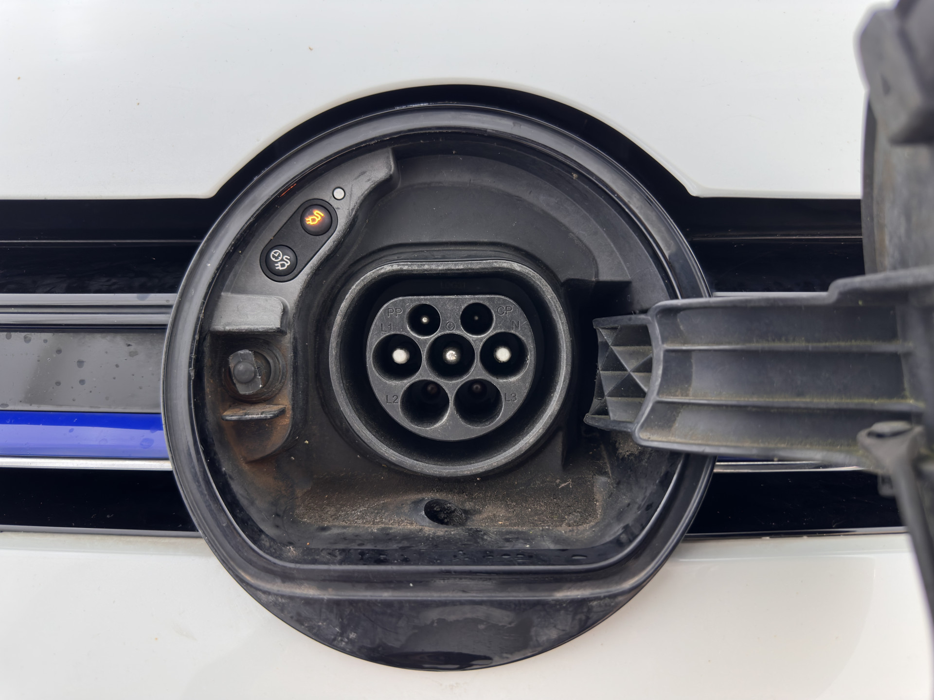 Volkswagen Golf 1.4 TSI GTE Executive Plus ( Plug-in ) Aut. * PANO | FULL-LED | NAVI-FULLMAP | SPORT-SEATS | DAB+ | ECC | CRUISE | CAMERA | PRIVACY-GLASS | 18" ALU *