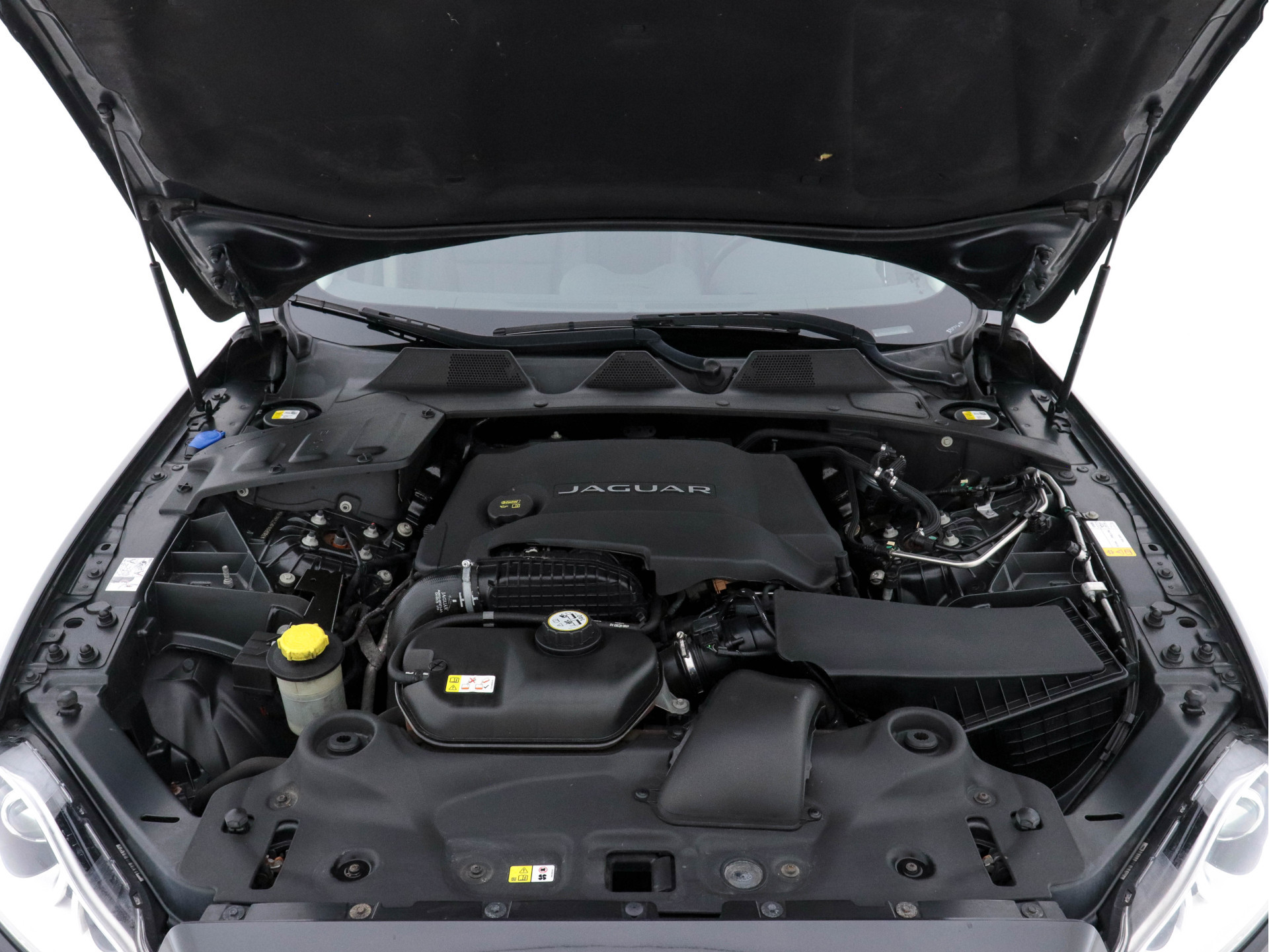 Jaguar XJ 3.0 V6D Portfolio Long (INCL-BTW) Aut. *PANO | LEATHER  | BI-XENON | MERIDIAN-AUDIO | MEMORY-PACK | KEYLESS | CAMERA | ECC | HEATED-COMFORTSEATS | PDC | NAVI-FULLMAP | SHIFT-PADDLES | CRUISE | 19"ALU*