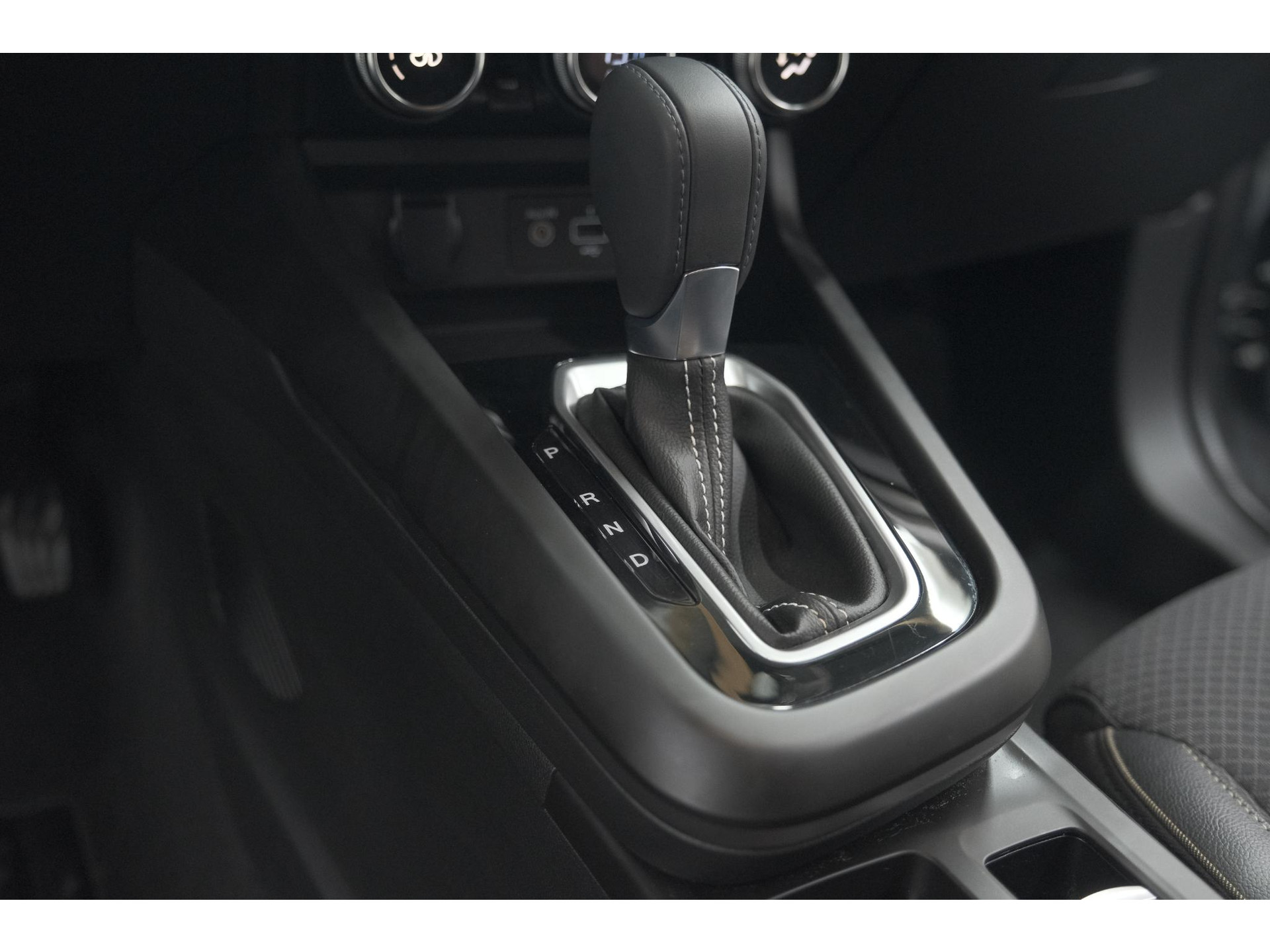 Renault Arkana Mild Hybrid 140 EDC Techno | 360 Camera | Dodehoekdetectie | Adaptieve Cruise Control