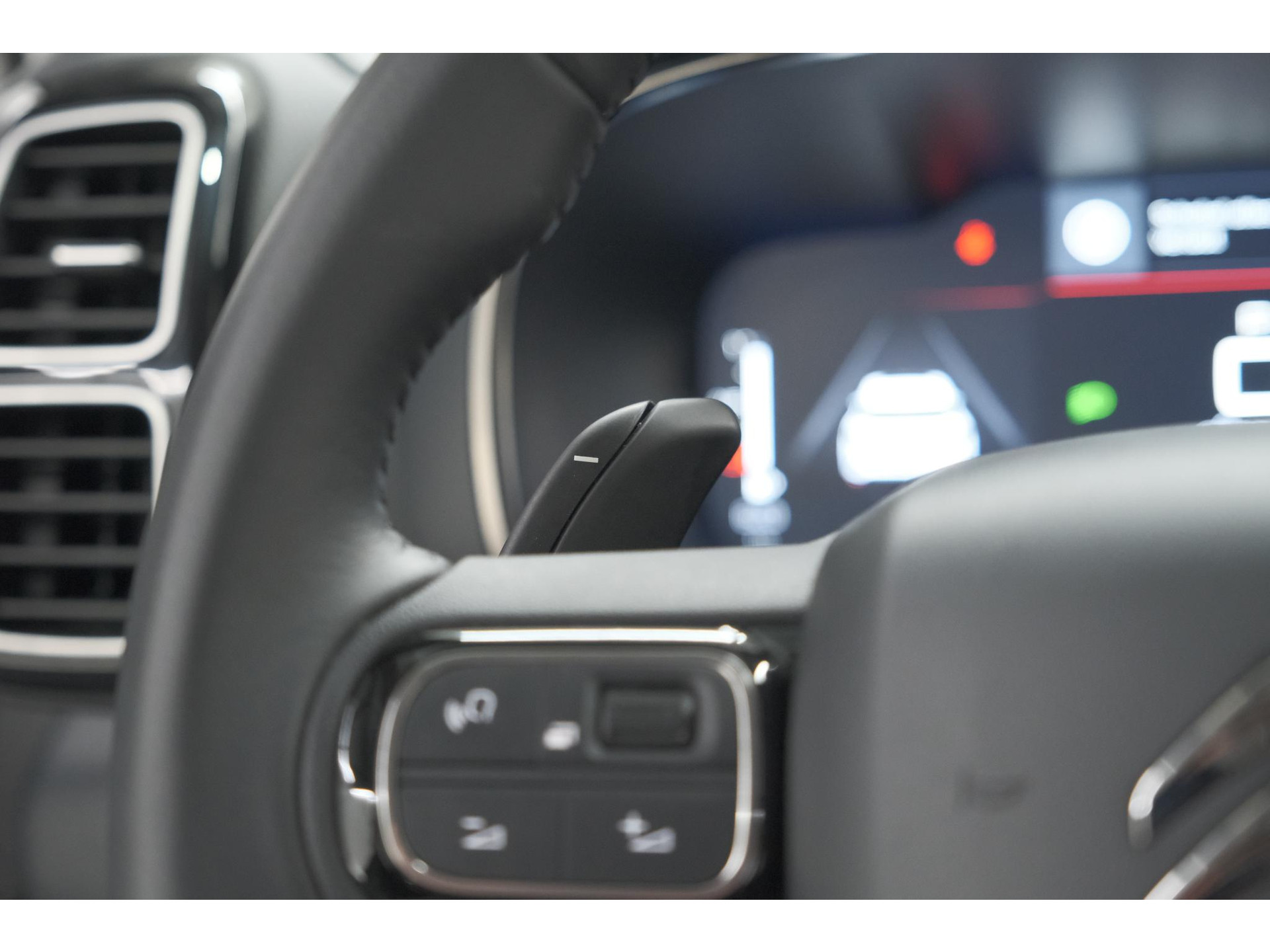 Citroen C5 Aircross 1.2 Hybrid 136 Max | Camera | Navigatie | Parkeersensoren | Apple Carplay