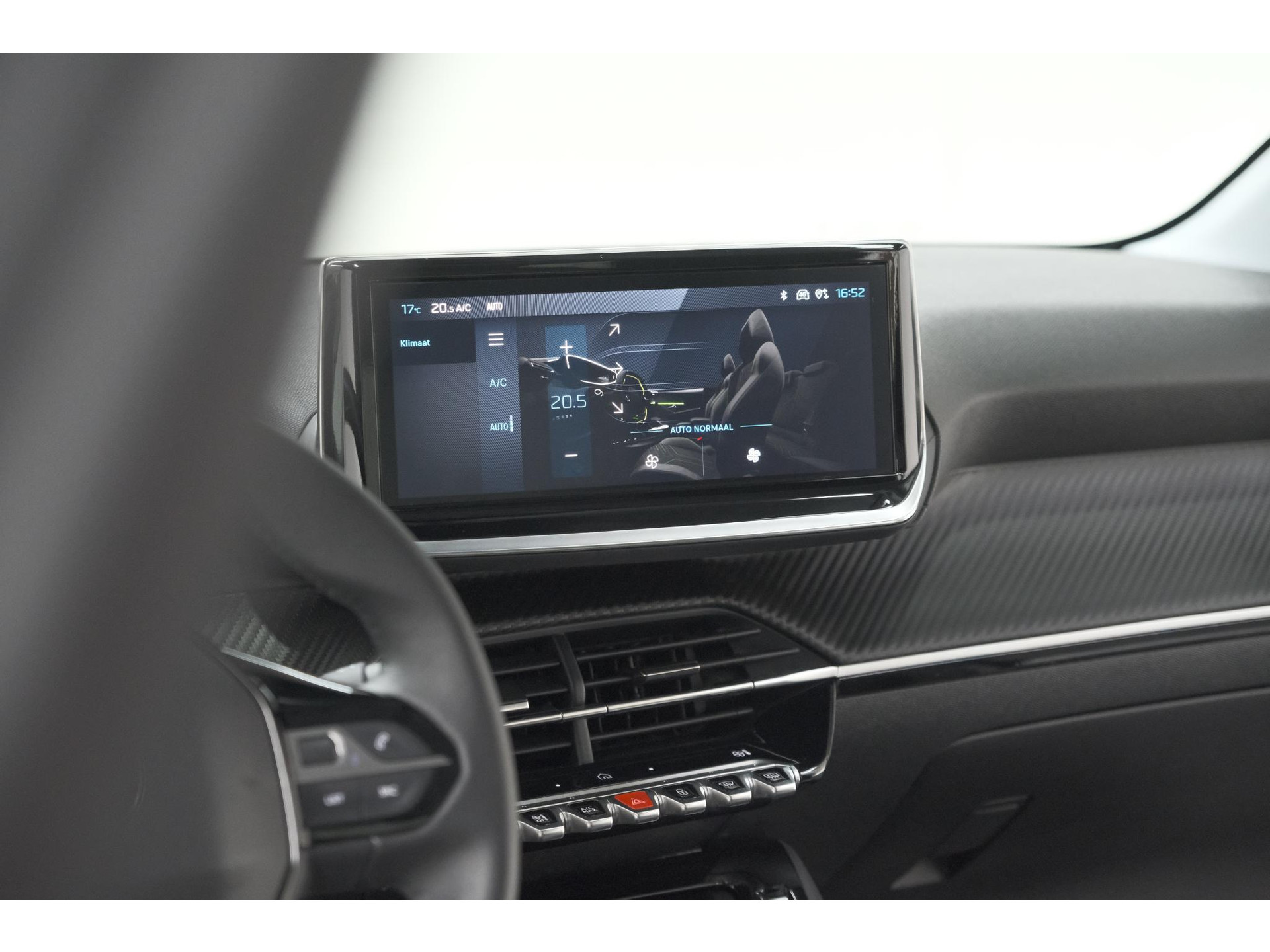 Peugeot 208 PureTech 100 Allure | Apple Carplay | Parkeersensoren | Climate Control