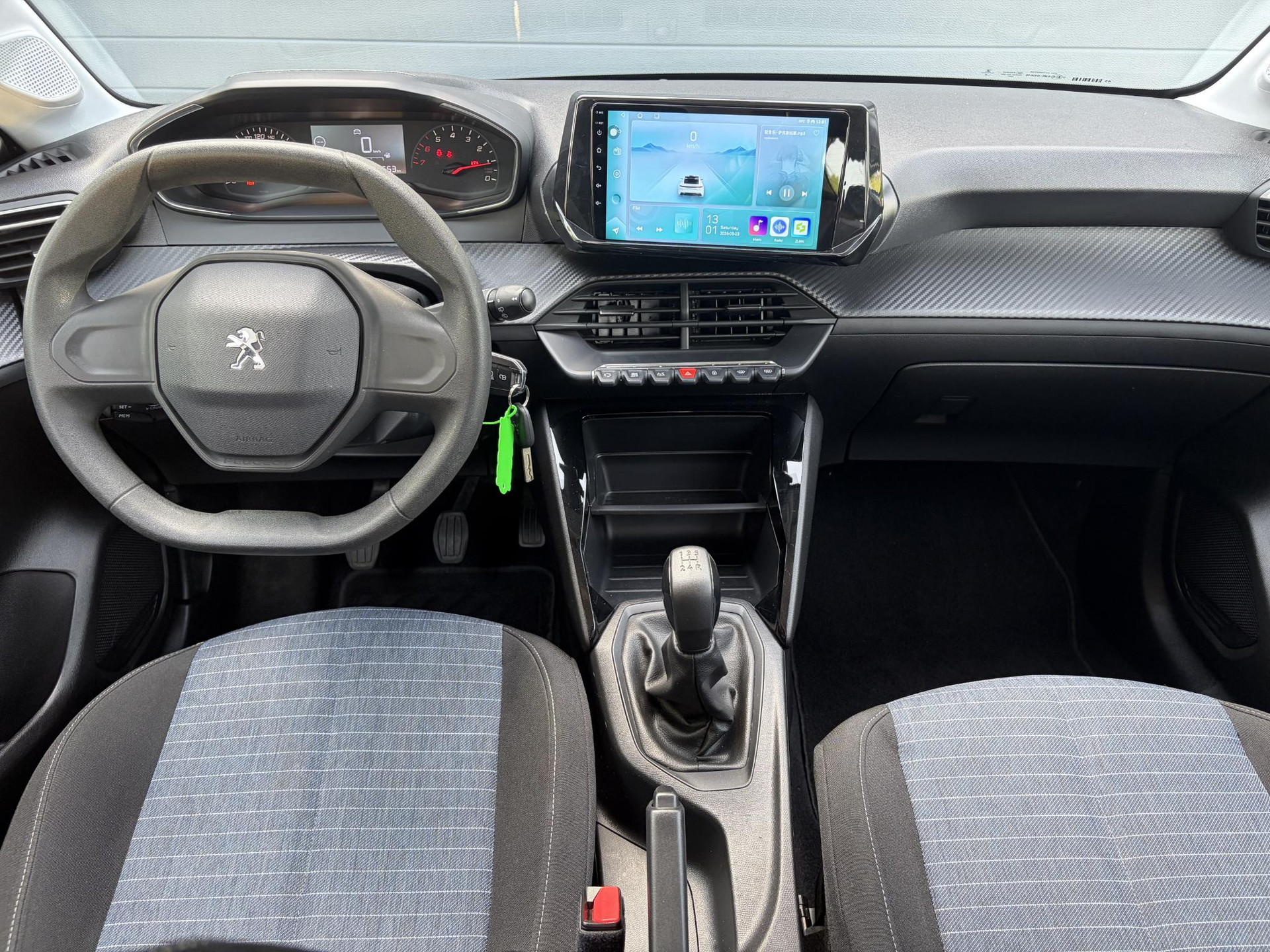 Peugeot 208 1.2 PureTech Like 1e Eigenaar,Apple Carplay/Android Auto,Camera,Navi,Clima,Cruise,Weinig Km,Zeer Zuinig,Apk tot 07-2027