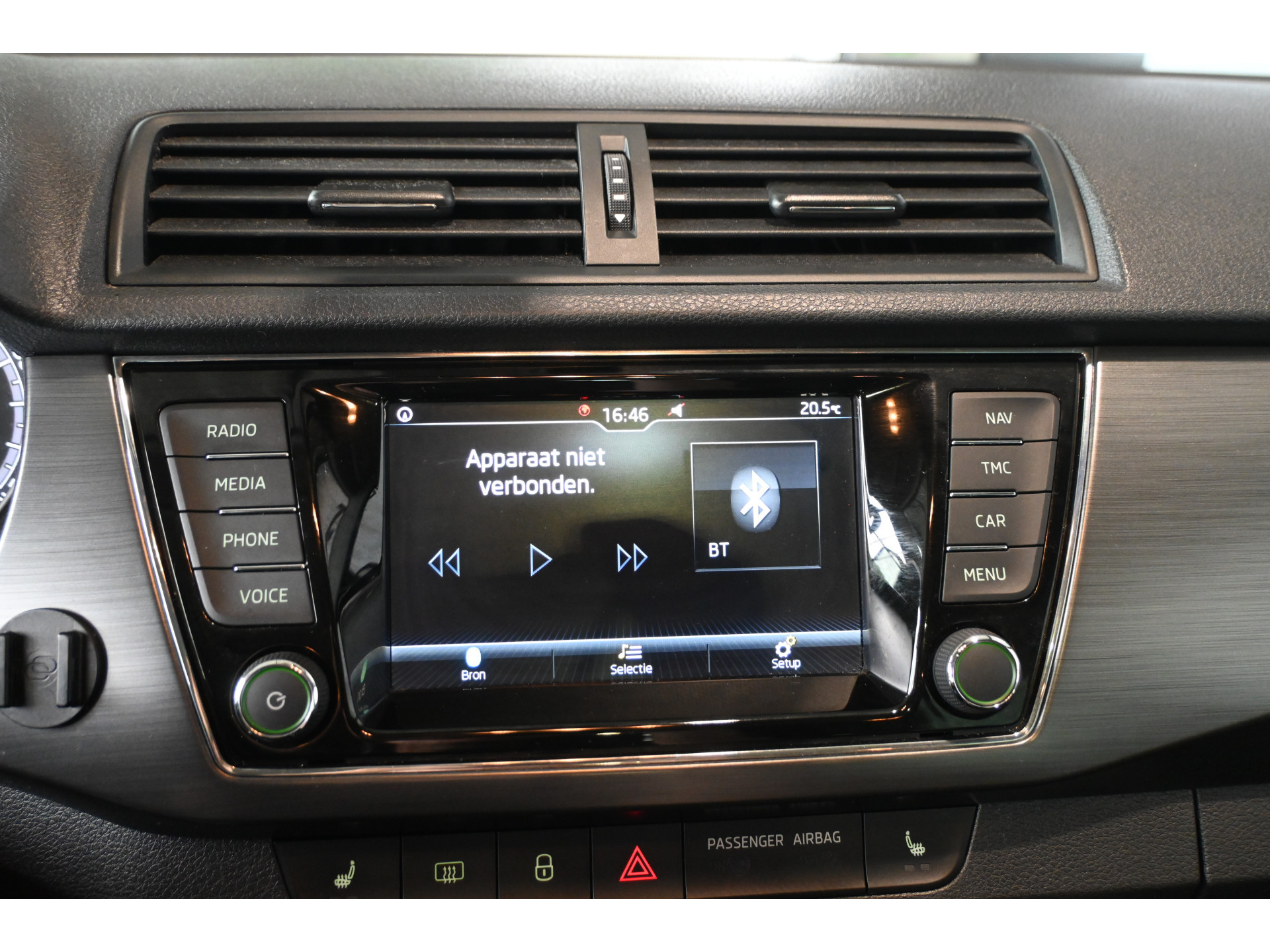ŠKODA Fabia Combi 1.0 TSI Clever Clima Navigatie Panoramadak LED Stoelverwarming Rijklaarprijs! Inruil Mogelijk!