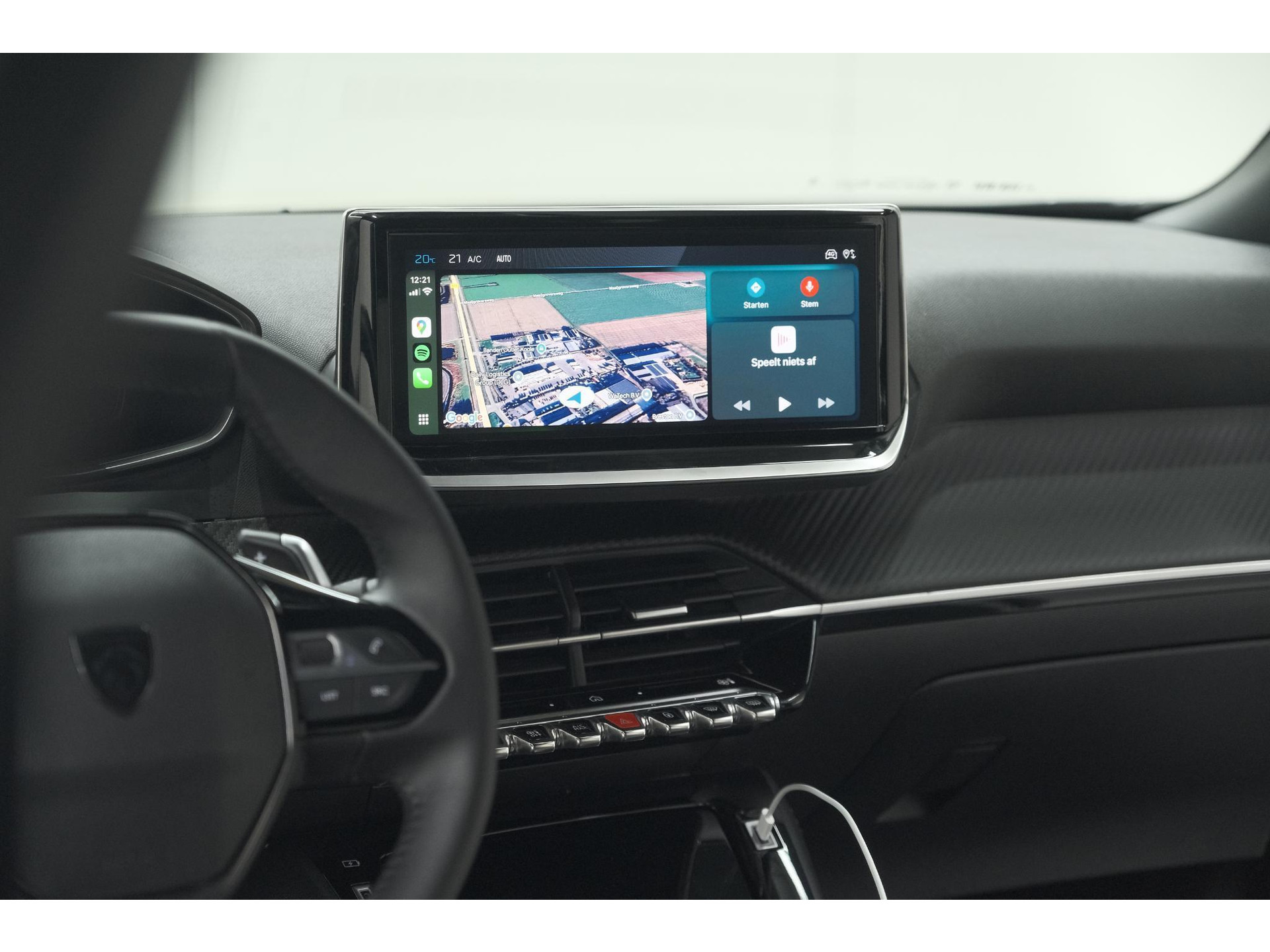 Peugeot 2008 Hybrid 136 e-DCS6 Allure | 360 Camera | Adaptieve Cruise Control | Dodehoekdetectie | Navigatie