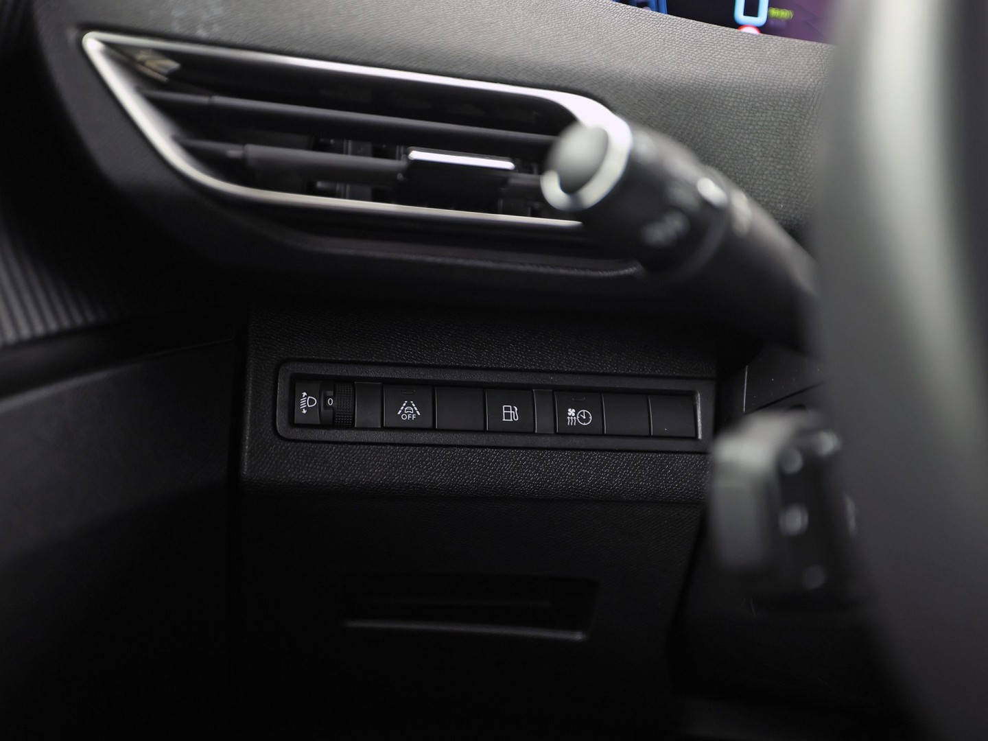 Peugeot 3008 1.6 HYbrid 225 Allure Sport 225Pk Automaat (APPLE CARPLAY, GROOT NAVI, KEYLESS, LEDER, 360 CAMERA, SPORTSTOELEN, ZWART HEMEL, GETINT GLAS, NIEUWSTAAT)