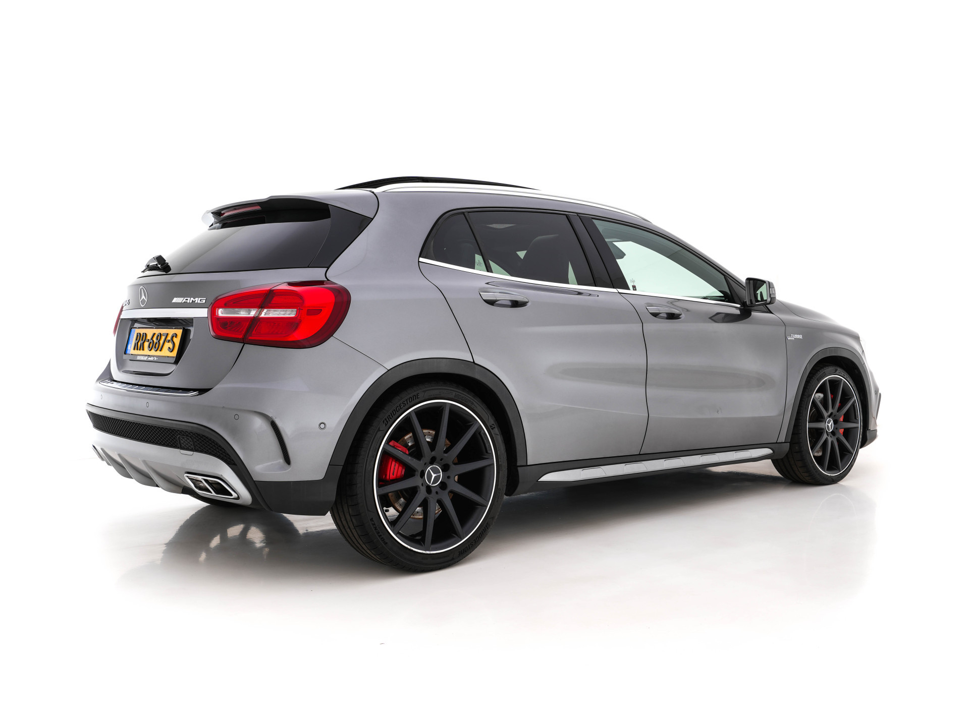 Mercedes-Benz GLA-klasse AMG 45 4MATIC *PANO | XENON | LEATHER-ALCANTARA | MEMORY-PACK | HARMAN/KARDON-AUDIO | KEYLESS |  CAMERA | SPORT-SEATS | HEATED-SEATS | NAVI-FULLMAP | SHIFT-PADDLES  | ECC | PDC | CRUISE | 20''ALU*