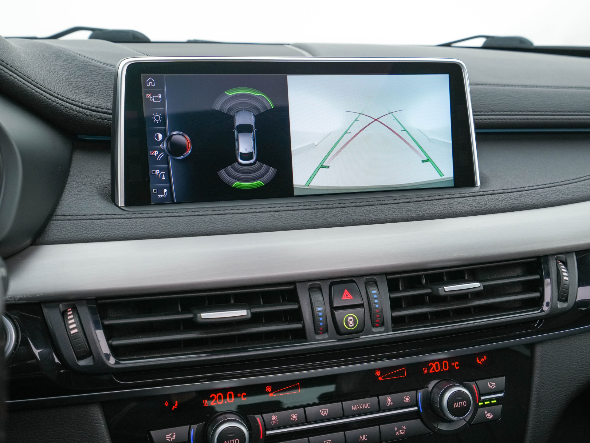 BMW X6 xDrive30d High Executive M-Sport-Pack Aut. *PANO |  FULL-LEATHER | BLIND-SPOT | FULL-LED | HARMAN/KARDON-AUDIO | ADAPTIVE-CRUISE | SHIFT-PADDLES | HEAD-UP | SURROUND-VIEW | MEMORY-PACK | NAVI-FULLMAP | KEYLESS | ECC | PDC | 20''A