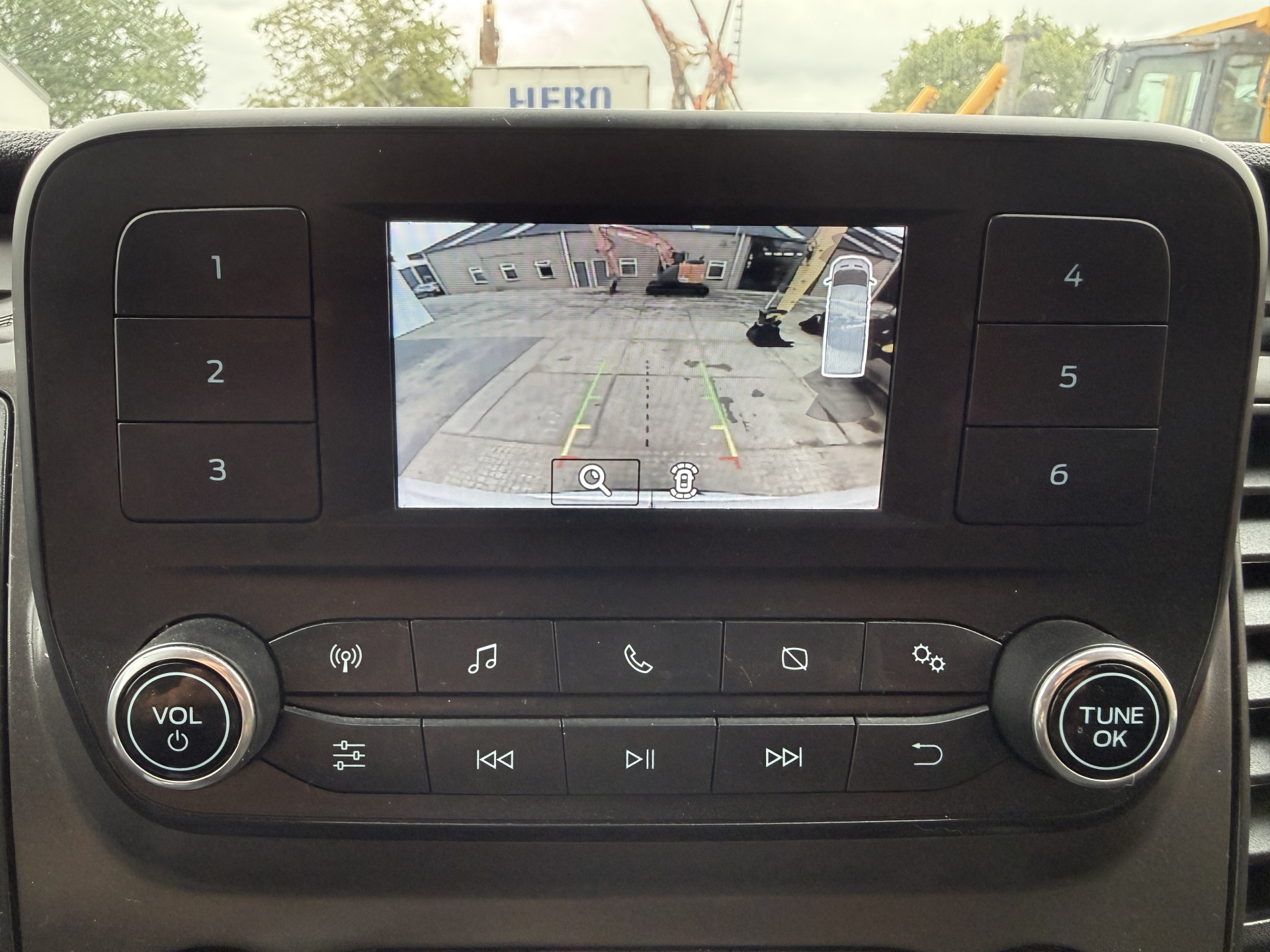 Ford Transit DC 2.0 TDCI 170PK L4H3 Dubbele Cabine 6-Stoelen Airco Cruise Control Camera Parkeersensoren v+a