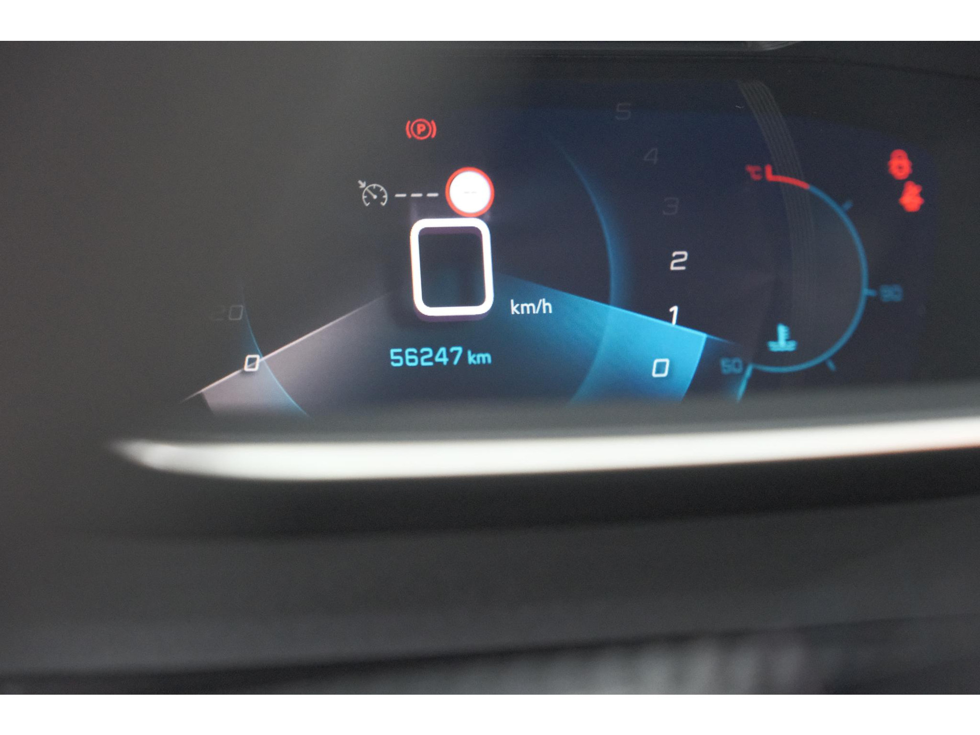 Peugeot 208 PureTech 100 Allure | Trekhaak | Camera | Apple Carplay | Navigatie | Parkeersensoren