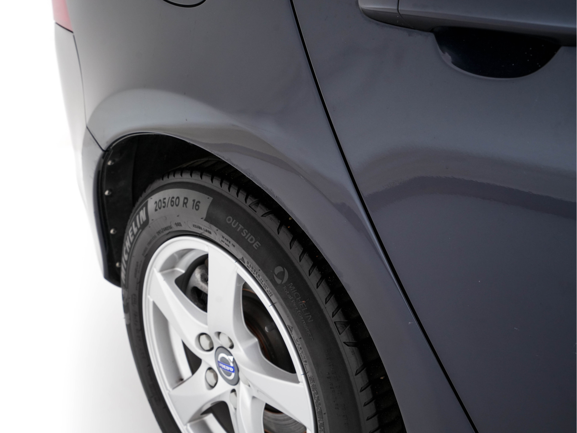 Volvo S60 2.0 D4 Kinetic Business-Pack-Connect *NAVI-FULLMAP | COMFORT-SEATS | ECC | PDC | CRUISE | TOWBAR | 16''ALU *