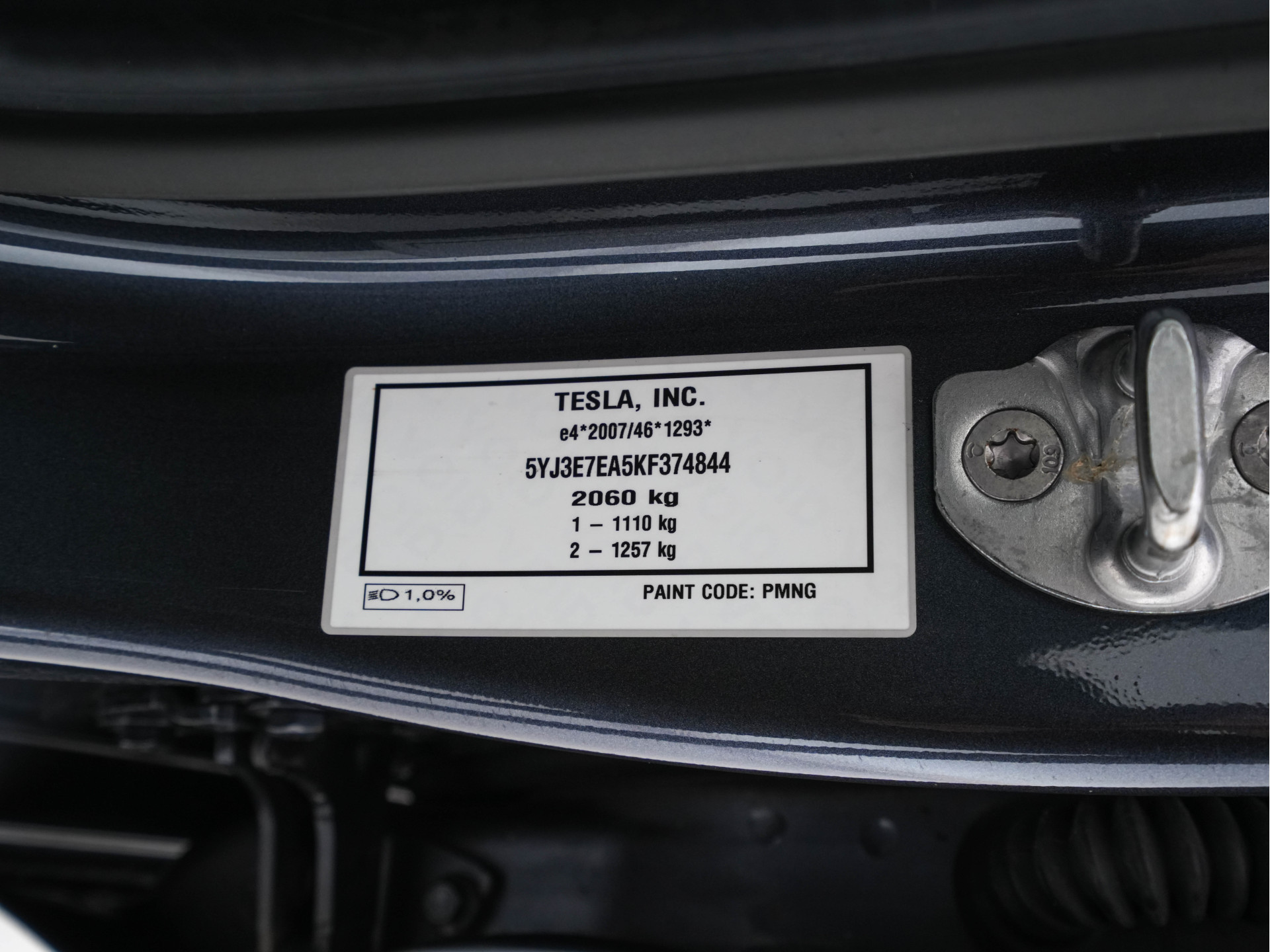 Tesla Model 3 Standard RWD Plus 60 kWh [ 3-Fase-11Kw ] {SOH-88%} (INCL-BTW) Aut. *PANO | AUTO-PILOT | LEATHER | KEYLESS | FULL-LED | MEMORY-PACK | SURROUND-VIEW | DAB | CARPLAY | DIGI-COCKPIT | LANE-ASSIST | COMFORTSEATS | 18"ALU*