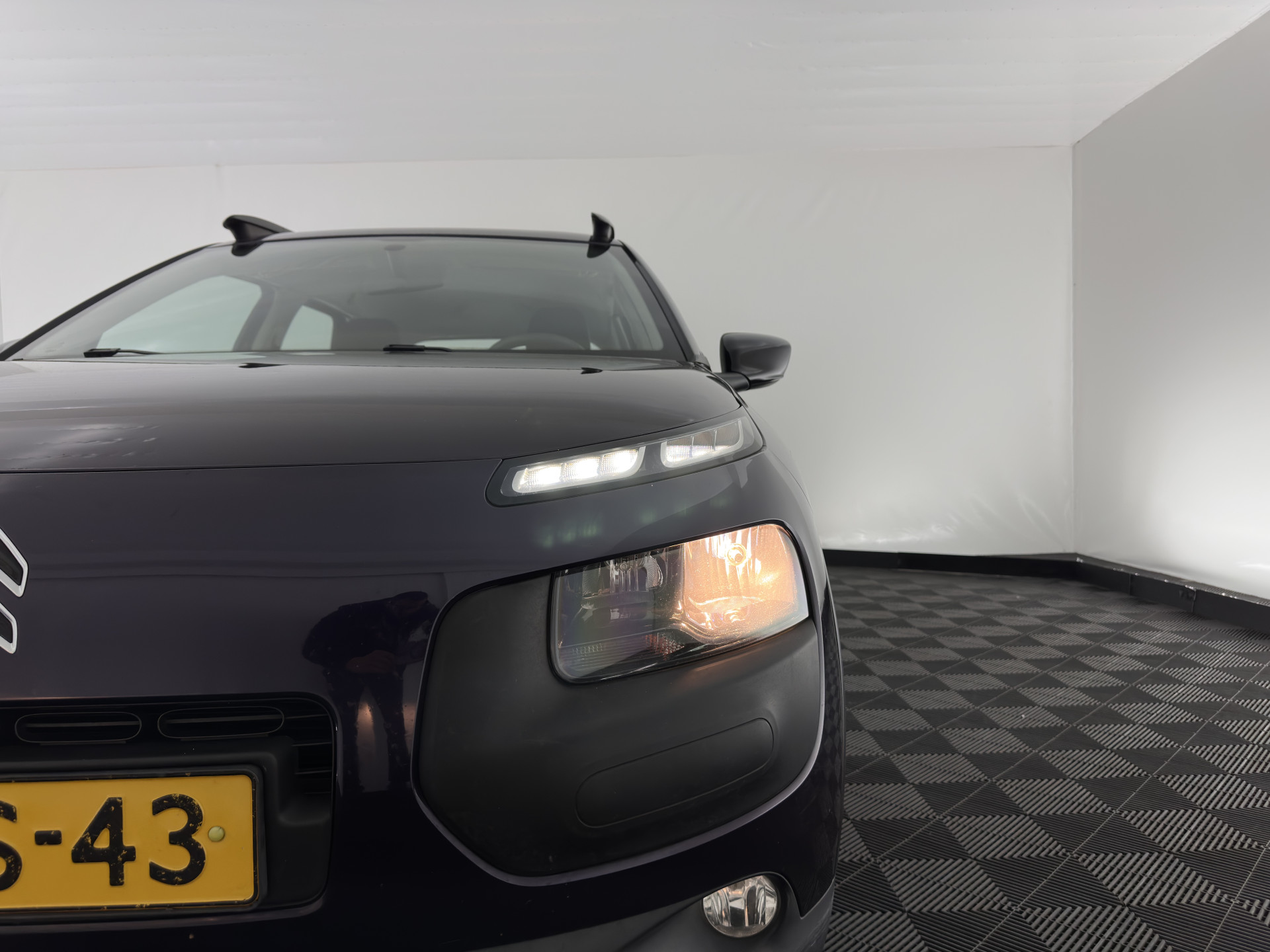 Citroën C4 Cactus 1.6 BlueHDi Feel *NAVI-FULLMAP | COMFORT-SEATS | ECC | PDC | DIGI-COCKPIT | CRUISE *