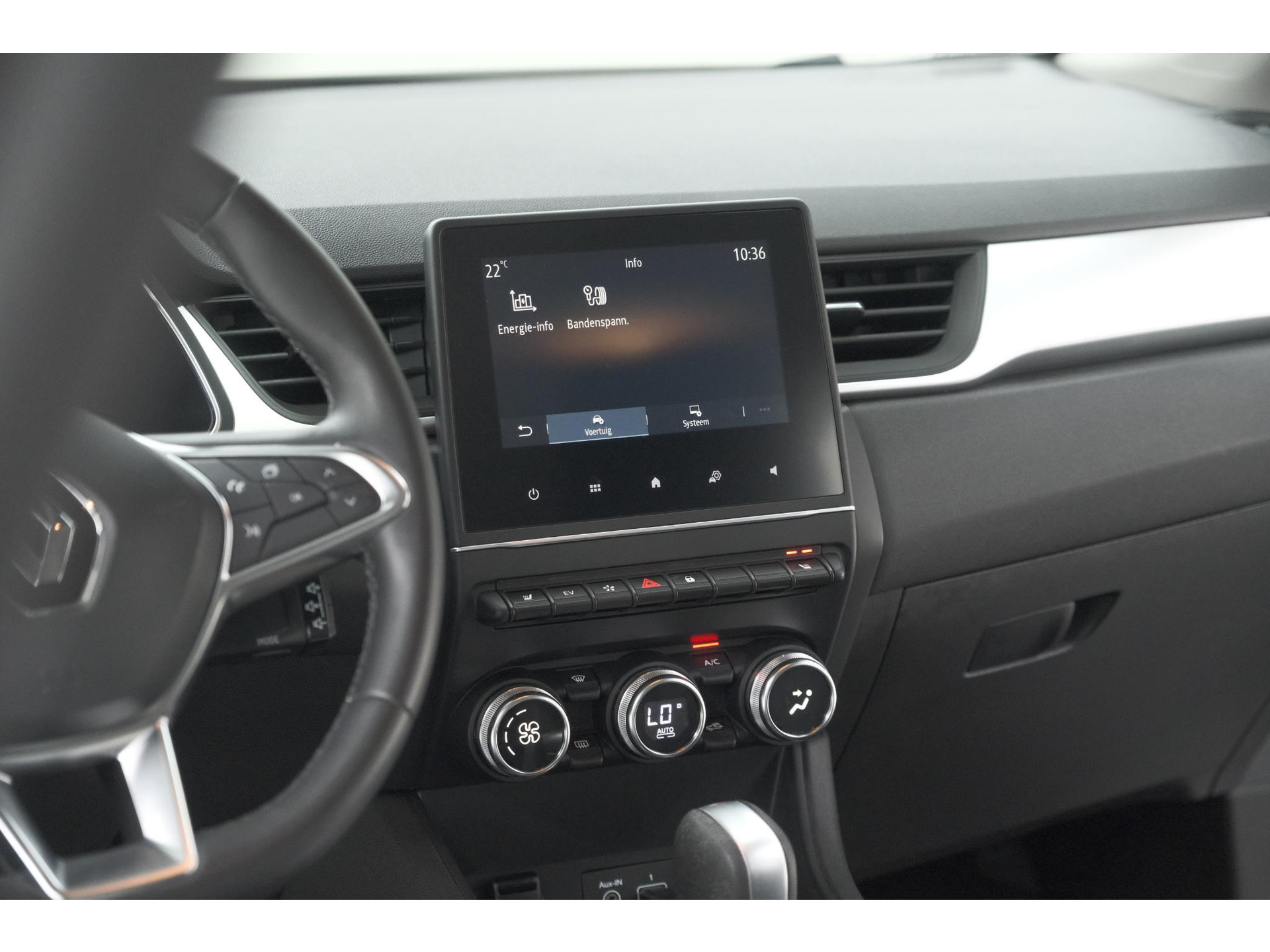 Renault Captur 1.6 E-Tech Plug-in Hybrid 160 Business | Parkeersensoren | Apple Carplay | Navigatie | Climate Control