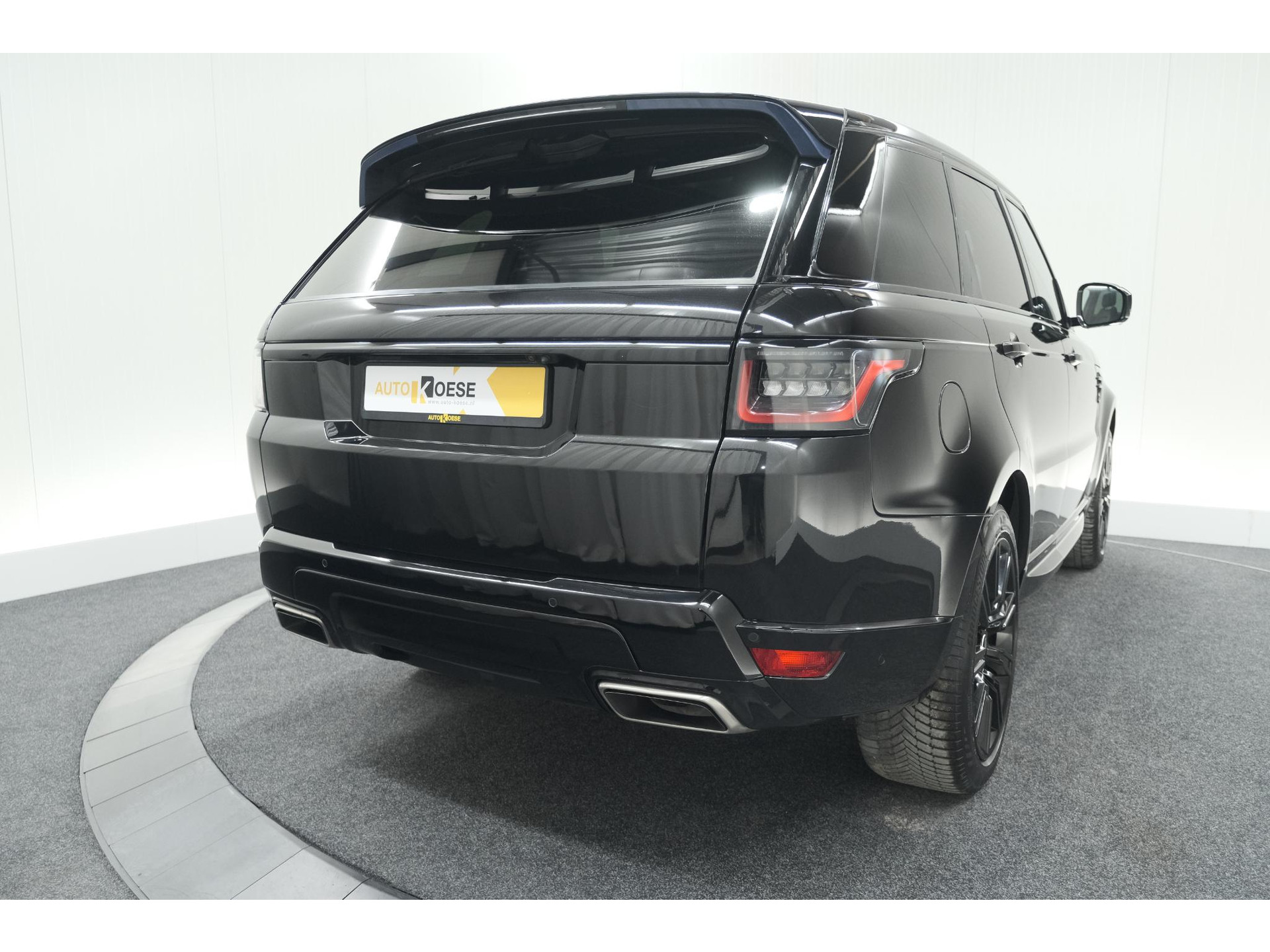 Land Rover Range Rover Sport 3.0 SDV6 HSE Dynamic 3500kg trekgewicht - BTW - Zwart/Zwart