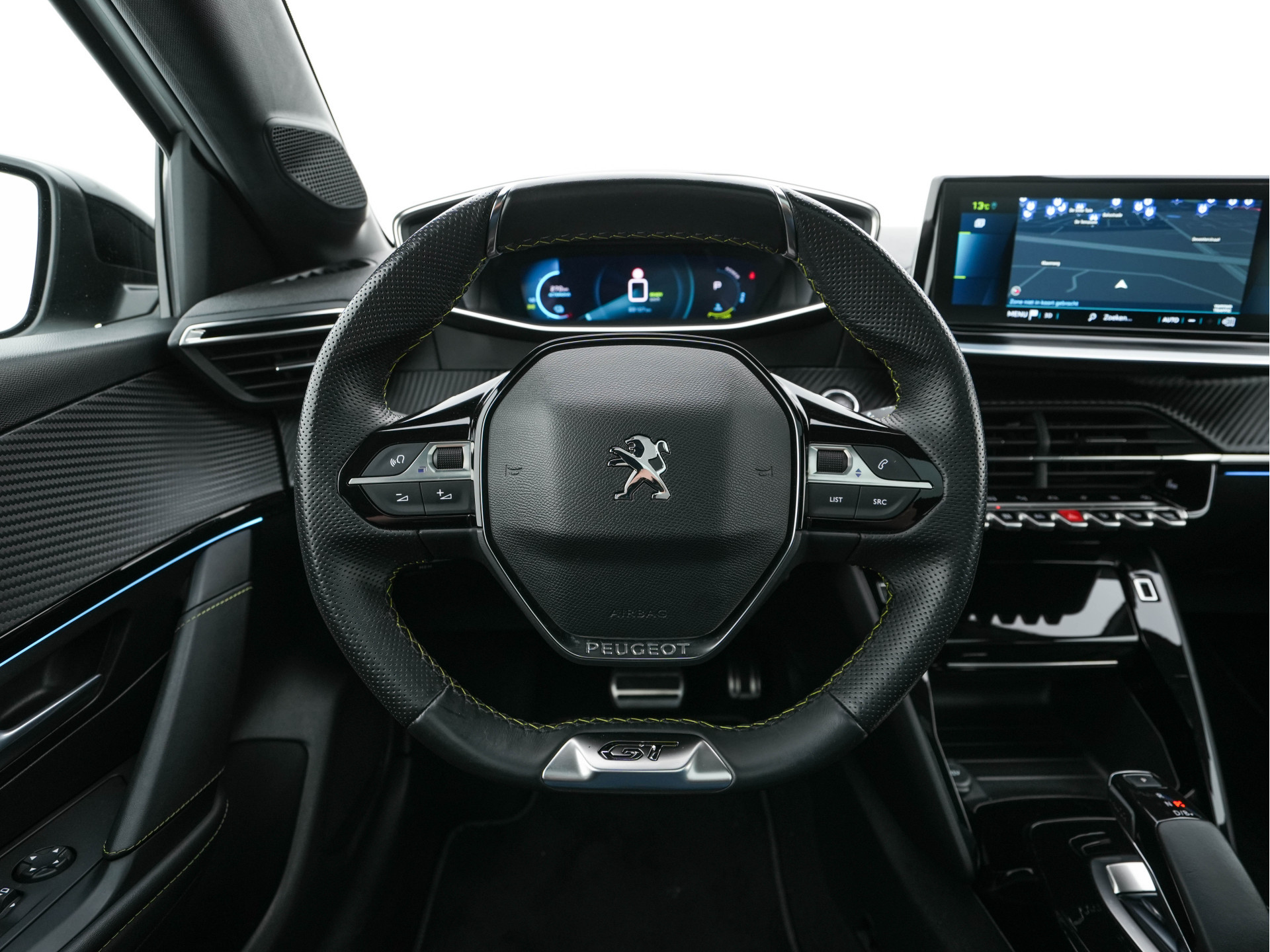 Peugeot e-208 EV GT Pack 50 kWh (3-Fase-11kW) {SOH-86%} (INCL-BTW) *HEATPUMP | PANO | FULL-LED | DIGI-COCKPIT | BLINDSPOT | CAMERA | LEATHER-ALCANTARA | AMBIENTLIGHT | NAVI-FULLMAP | LANE-ASSIST | KEYLESS | DAB | CCS-FASTLOADER | HEATED-SPORTSEATS