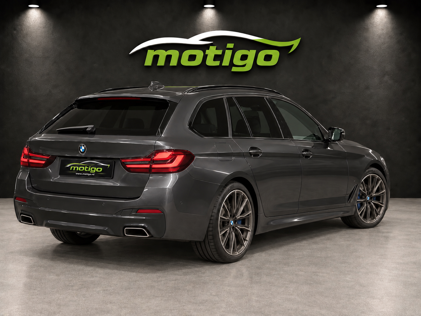 BMW 5-serie Touring 530i xDrive High Executive edition