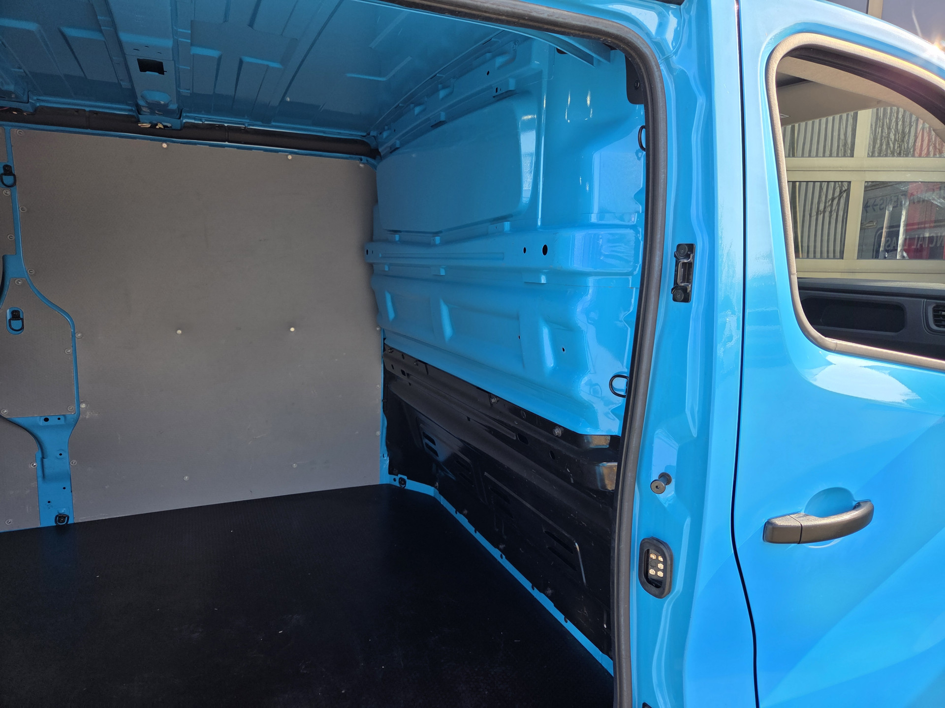 Renault Trafic 2.0 Blue dCi 150 Pk AUTOMAAT L2  Airco PDC Cruisecontrol Achteruitrijcamera Verwarmde stoel