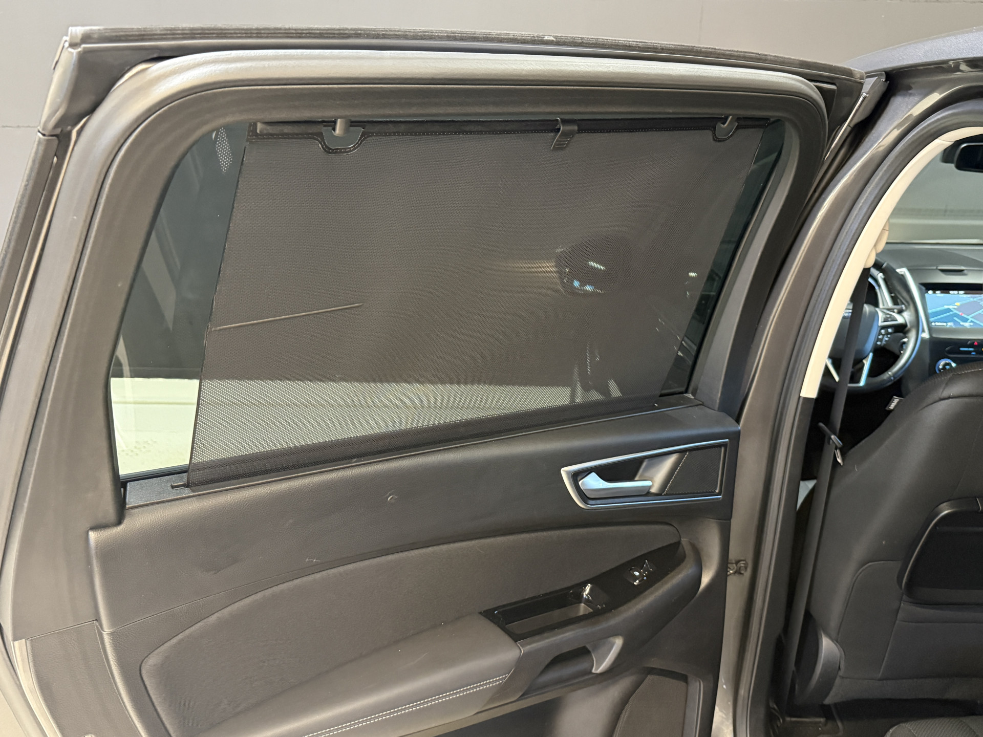 Ford S-Max 1.5 Titanium 7p. | Stoel/stuur verwarming | Trekhaak | Apple Carplay