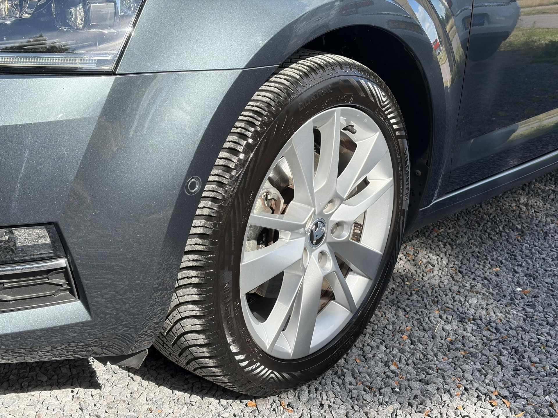 Skoda Octavia Combi 1.5 TSI Greentech Style Business 2e Eigenaar,Draadloze telefoonlader,Carplay,Camera,Navi,Trekhaak,150pk,Pdc V+A,Keyless,Clima,Cruise,Elekt.Stoel,Recent beurt gehad,N.A.P,Apk tot 07-2027