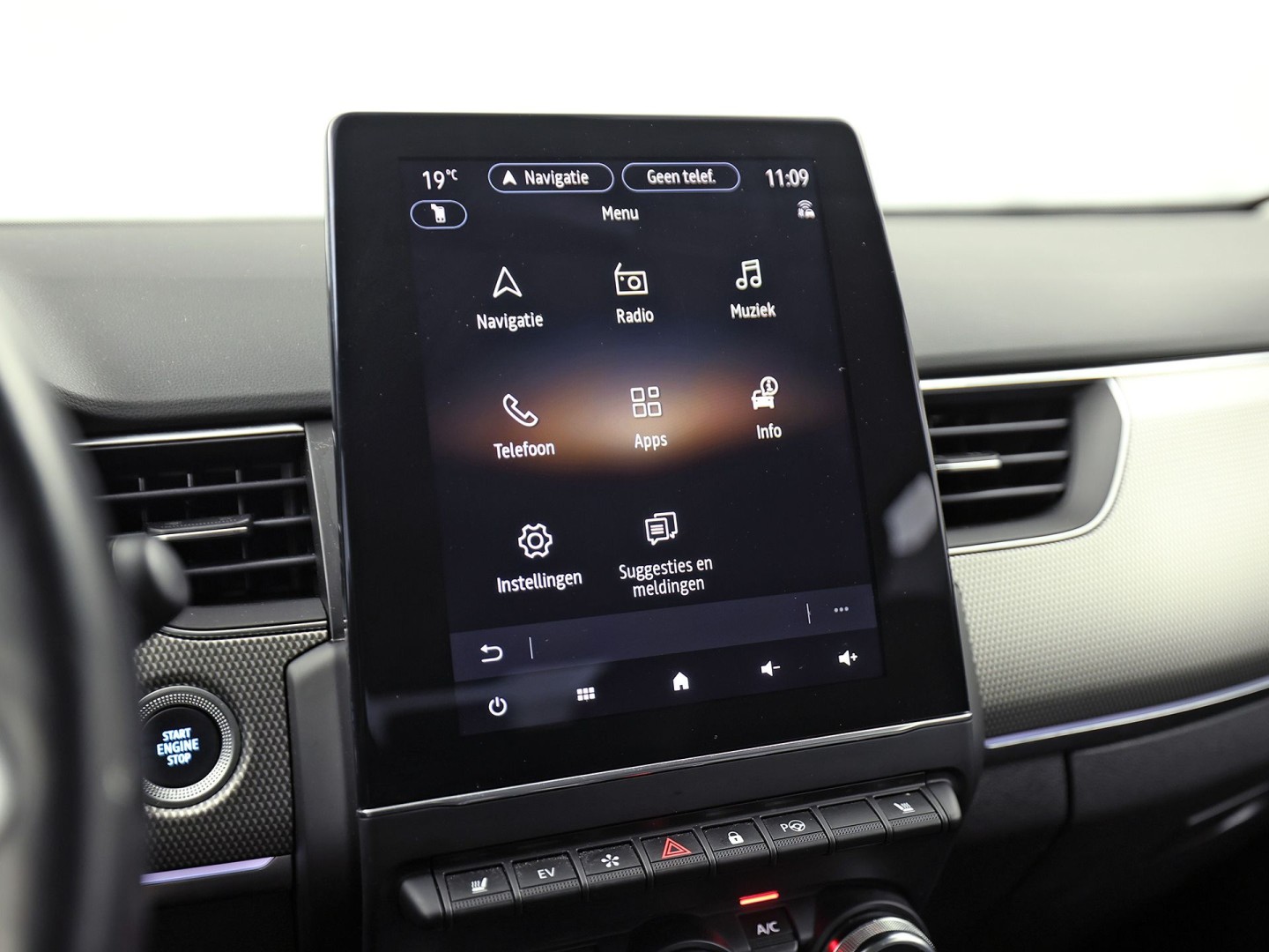 Renault Arkana 1.6 E-Tech Hybrid 145 Intens 145Pk Automaat (GROOT NAVI, CAMERA, STOELVERWARMING, SPORTSTOELEN, ADAPTIVE CRUISE, GETINT GLAS, KEYLESS, NIEUWSTAAT)