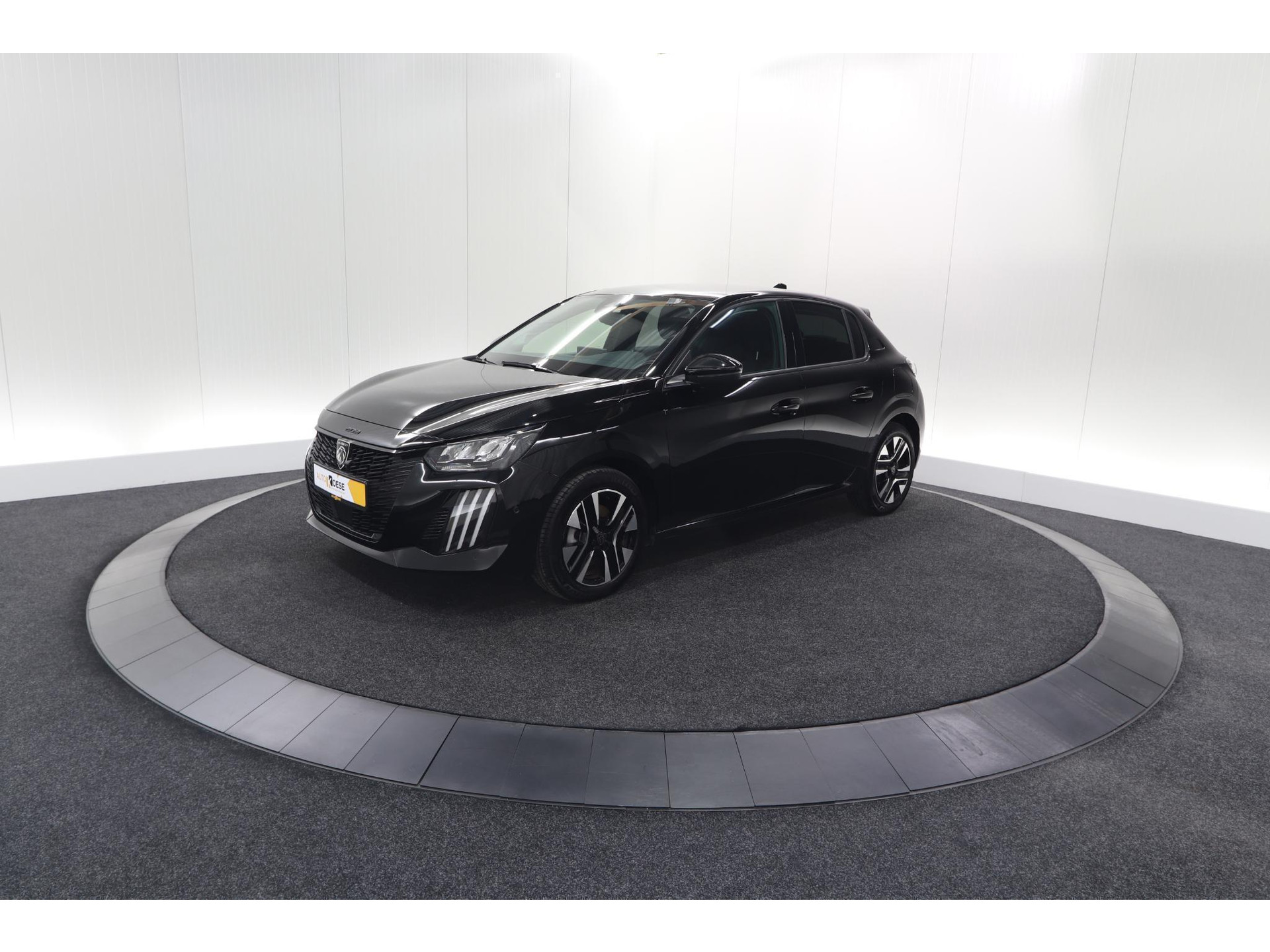 Peugeot 208 PureTech 100 Allure | 360 Camera | Dodehoekdetectie | Navigatie