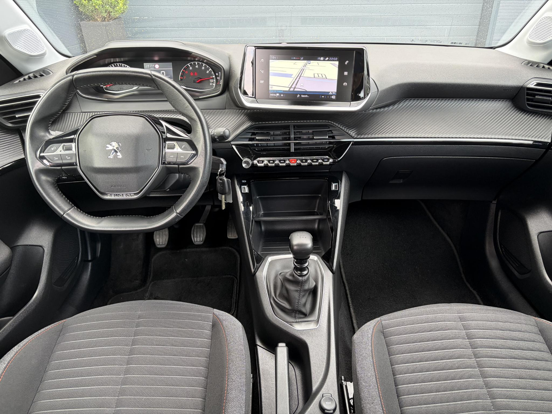 Peugeot 208 1.2 PureTech Blue Lease Active 102pk,2e Eigenaar,Navi,Apple Carplay/Android,Rijstrooksensor,6 Bak,Pdc,Dealer Onderhouden,N.A.P,Apk tot 04-2028