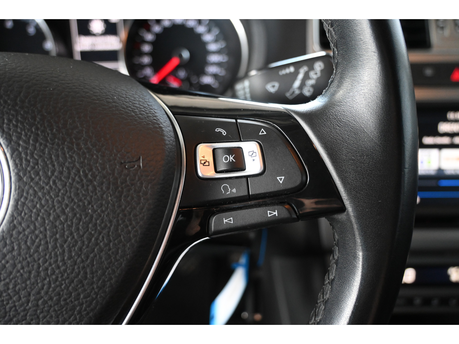 Volkswagen Polo 1.0 BlueMotion Edition Clima Navigatie Cruise Control Goed Onderhouden! Inruil Mogelijk!