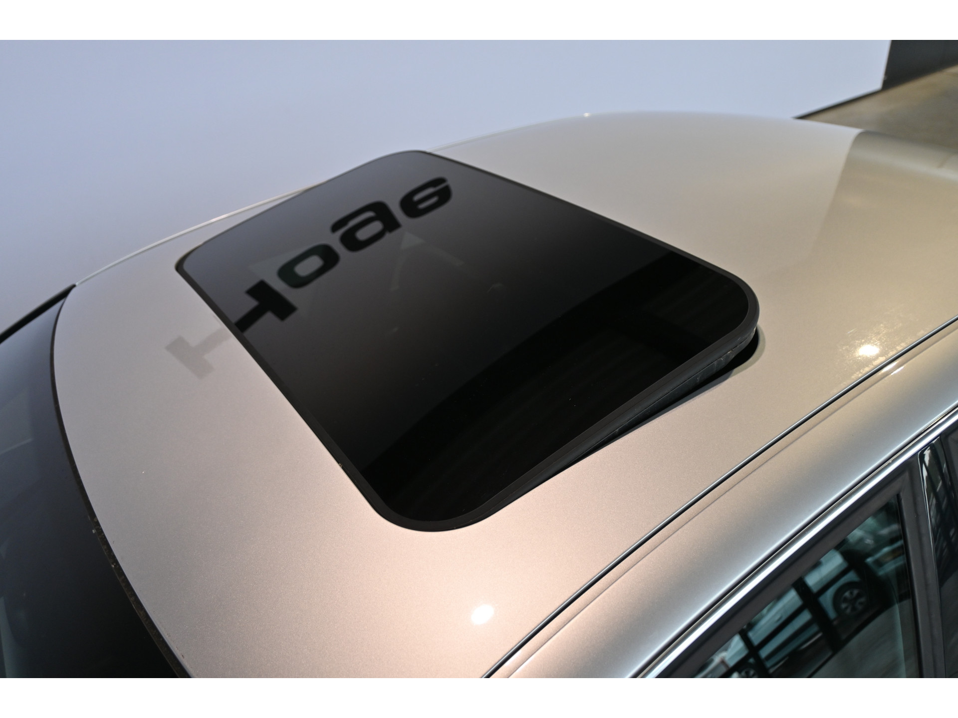 Audi A4 Limousine 2.7 TDI Advance Airco Leder Cruise Xenon Elektrisch pakket Schuif / kanteldak Inruil mogelijk!