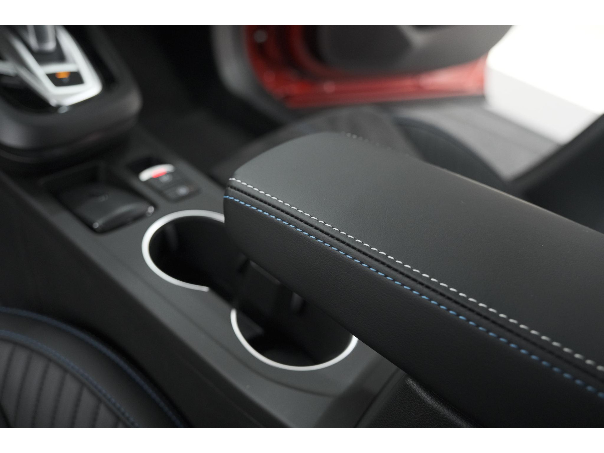 Renault Arkana 1.6 E-Tech hybrid 145 Esprit Alpine | Rondom Camera | Adaptieve Cruise Control | Pack Winter | Dodehoekdetectie