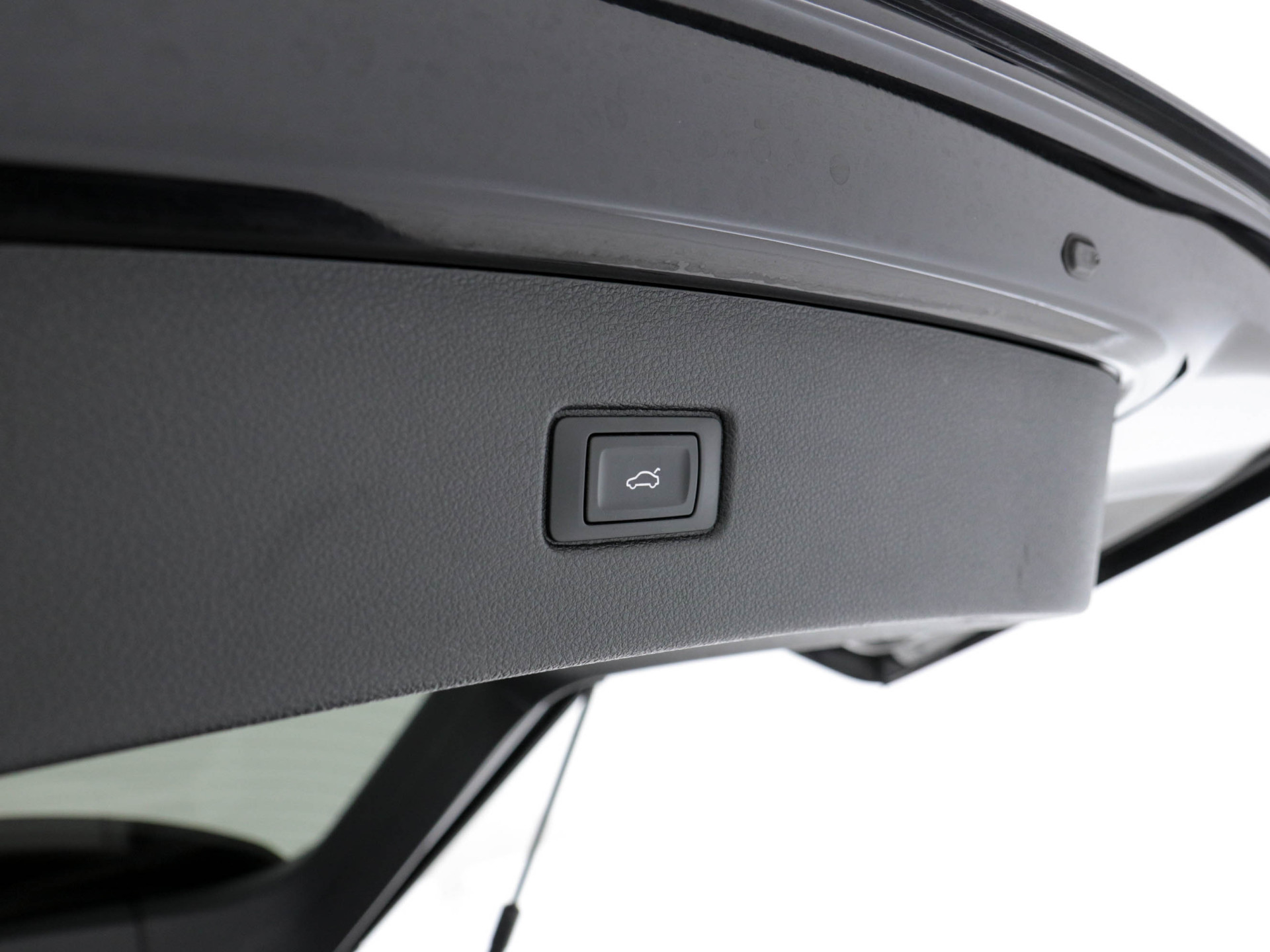 Audi Q7 3.0 TDI Quattro Pro Line S Aut. *LEATHER-ALCANTARA | BI-XENON | NAVI-FULLMAP | CAMERA | ECC | KEYLESS | PDC | CRUISE | HEATED-SPORTSEATS | SHIFT-PADDLES | DIGI-COCKPIT | TOWBAR | 19"ALU*