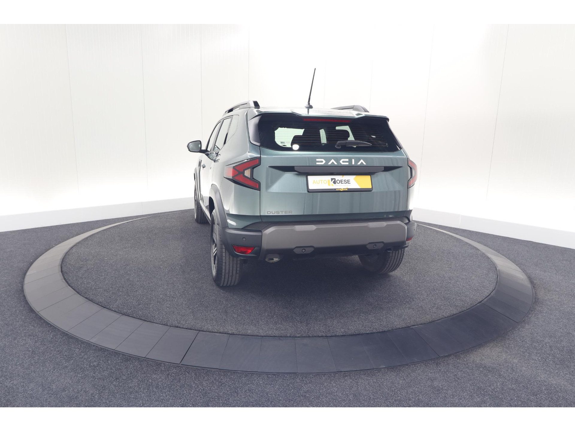 Dacia Duster Mild Hybrid 130 Expression | Camera | Stoelverwarming | Apple Carplay | Navigatie