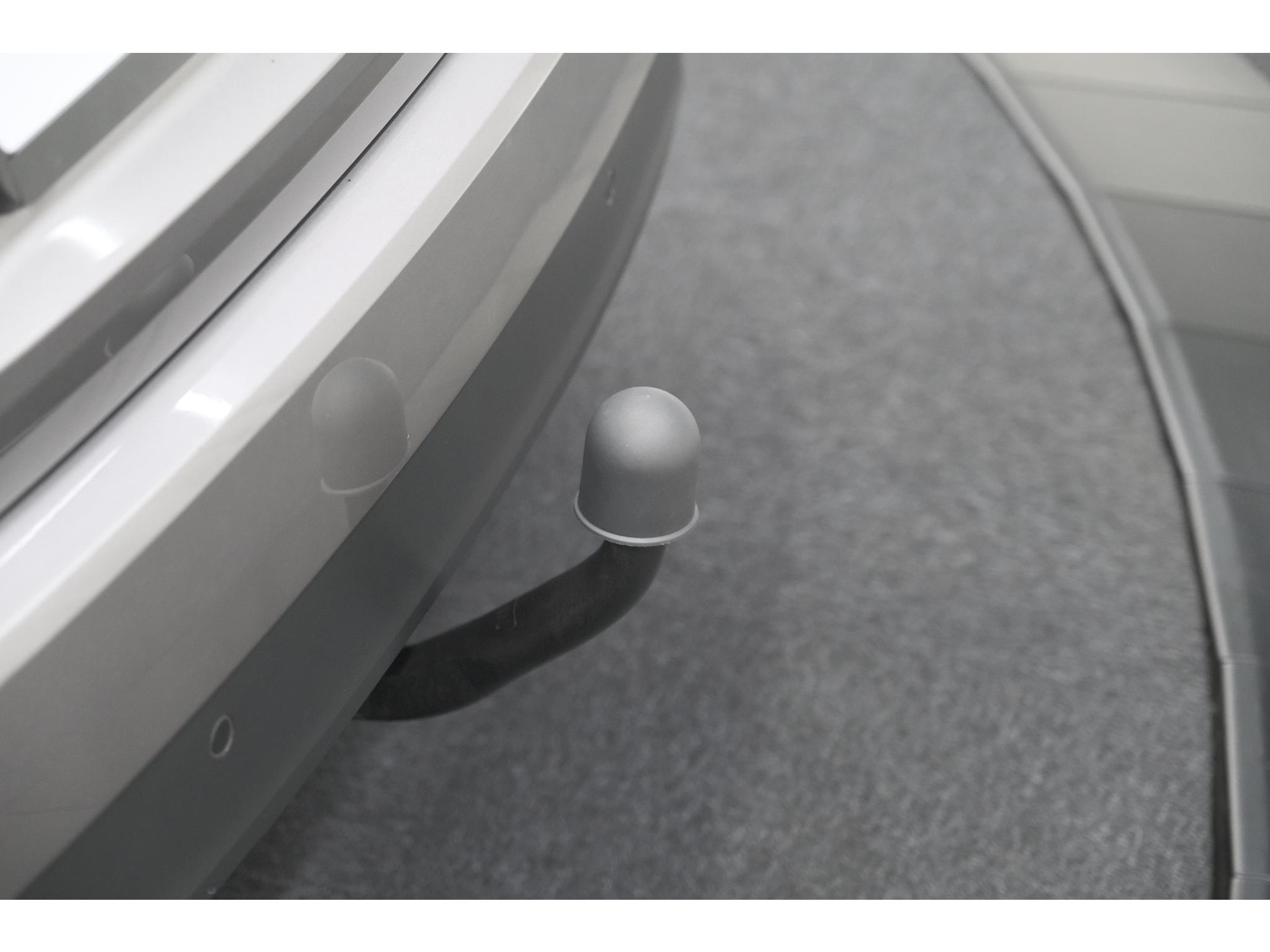 Renault Scénic 1.3 TCe 140 EDC Intens | Trekhaak | Camera | Head-Up Display | Dodehoekdetectie