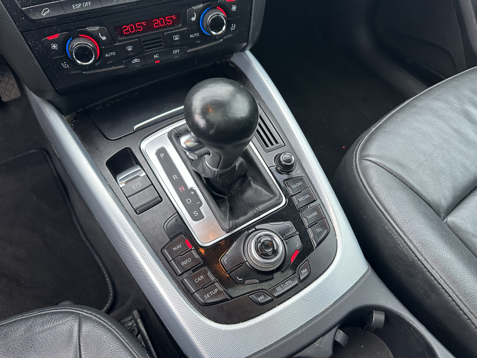 Audi Q5 2.0 TFSI Quattro (OIL PRESSURE PROBLEM) Pro Line Aut. *PANO | LUXURY-LEATHER | XENON-PLUS | NAVI-FULLMAP | PDC | AUDI-SOUNDSYSTEM | PRIVACY-GLASS | ECC | CRUISE | HEATED-COMFORTSEATS |  18"ALU*