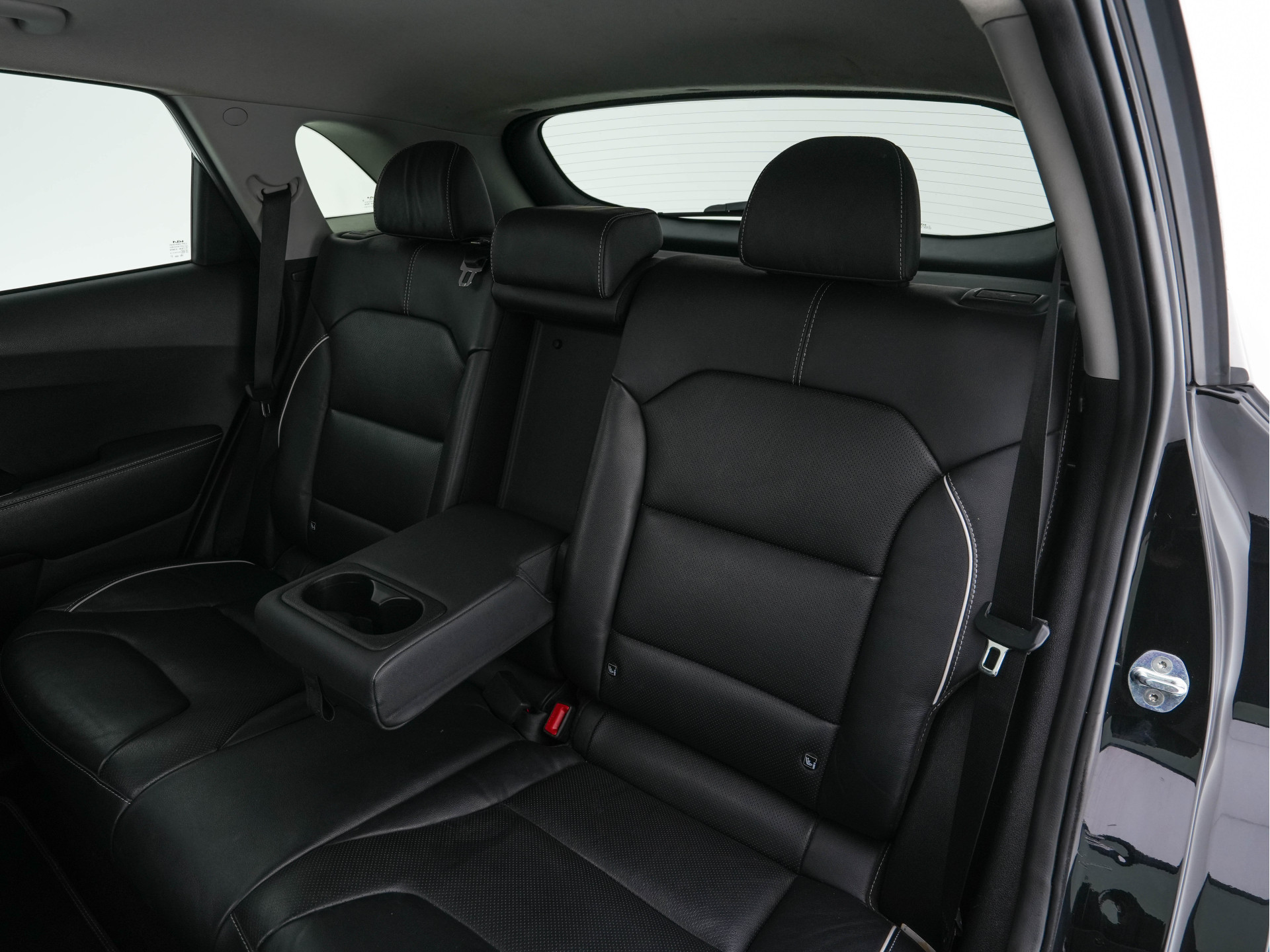 Kia e-Niro ExecutiveLine 64 kWh [ 3-Fase ] {SOH-100%} (INCL-BTW) Aut. *PANO | LEATHER | JBL-AUDIO | FULL-LED | NAVI-FULLMAP | DAB | ADAPTIVE-CRUISE | CAMERA | MEMORY-PACK | LANE-ASSIST | CCS-FASTLOADER | KEYLESS | DIGI-COCKPIT | 17"ALU*