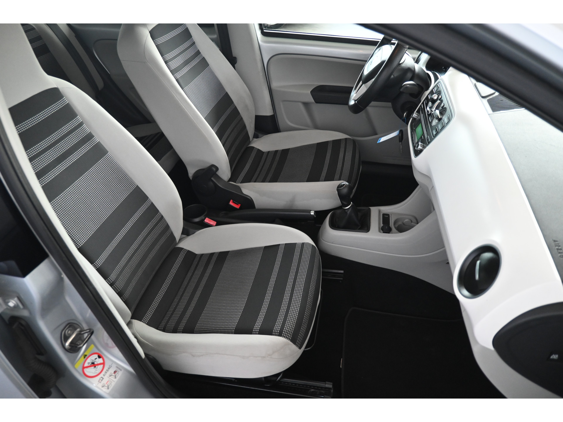 SEAT Mii 1.0 Chill Out Airco Elektrisch Pakket! Rijklaarprijs! Inruil Mogelijk!