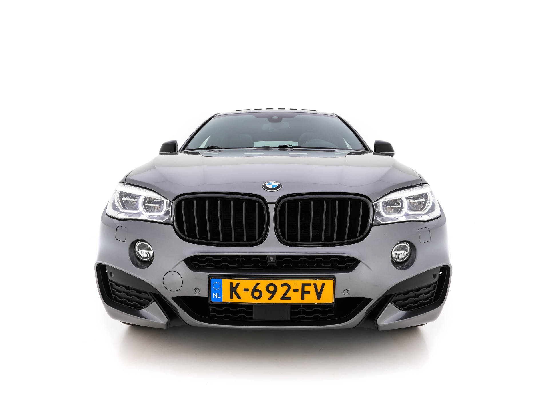 BMW X6 xDrive30d High Executive M-Sport-Pack Aut. *PANO |  FULL-LEATHER | BLIND-SPOT | FULL-LED | HARMAN/KARDON-AUDIO | ADAPTIVE-CRUISE | SHIFT-PADDLES | HEAD-UP | SURROUND-VIEW | MEMORY-PACK | NAVI-FULLMAP | KEYLESS | ECC | PDC | 20''A