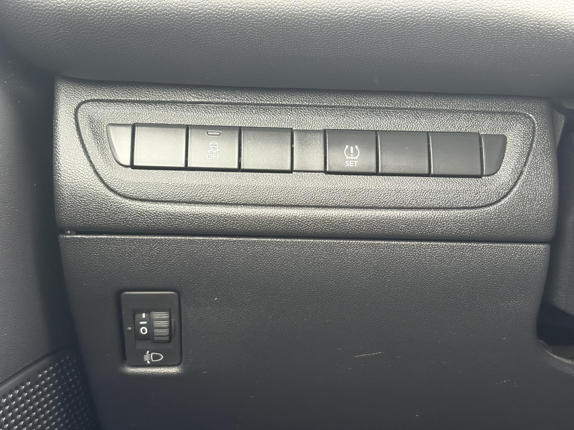 Peugeot 208 1.2 PureTech Style ✓D-riem vv in 2024✓1 Eigenaar✓Navi✓Airco✓Cruise✓Lm velgen✓5 Deurs✓N.A.P✓Apk tot 10-2027