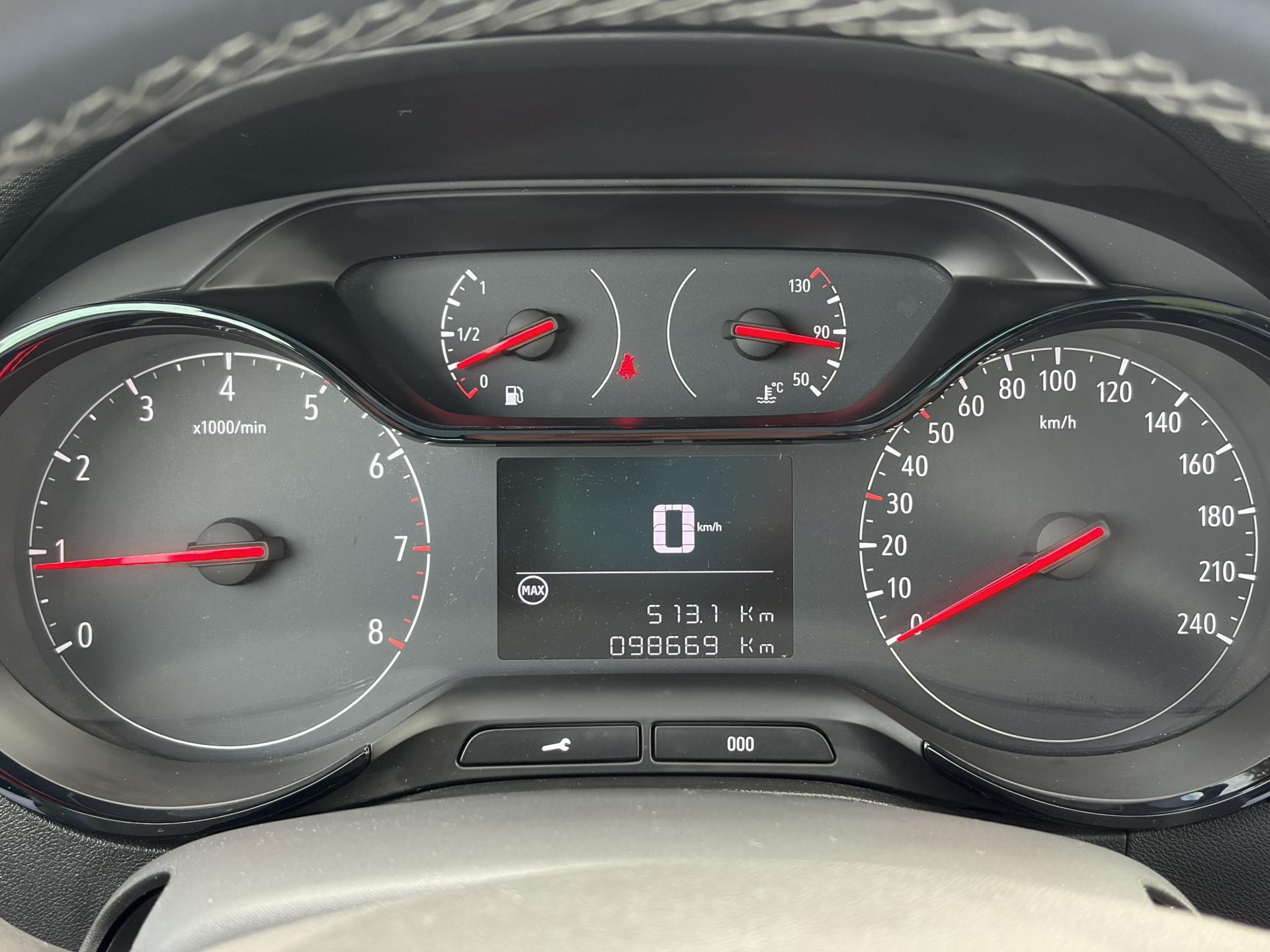 Opel Crossland X 1.2 Turbo 120 Jaar Edition ✓110pk✓D-riem vv in 2025✓2e Eigenaar✓Carplay✓Lm velgen✓N.A.P✓6 Bak✓Airco✓Cruise✓Pdc✓Rijstrooksensor✓Nieuwe Apk bij Aflevering