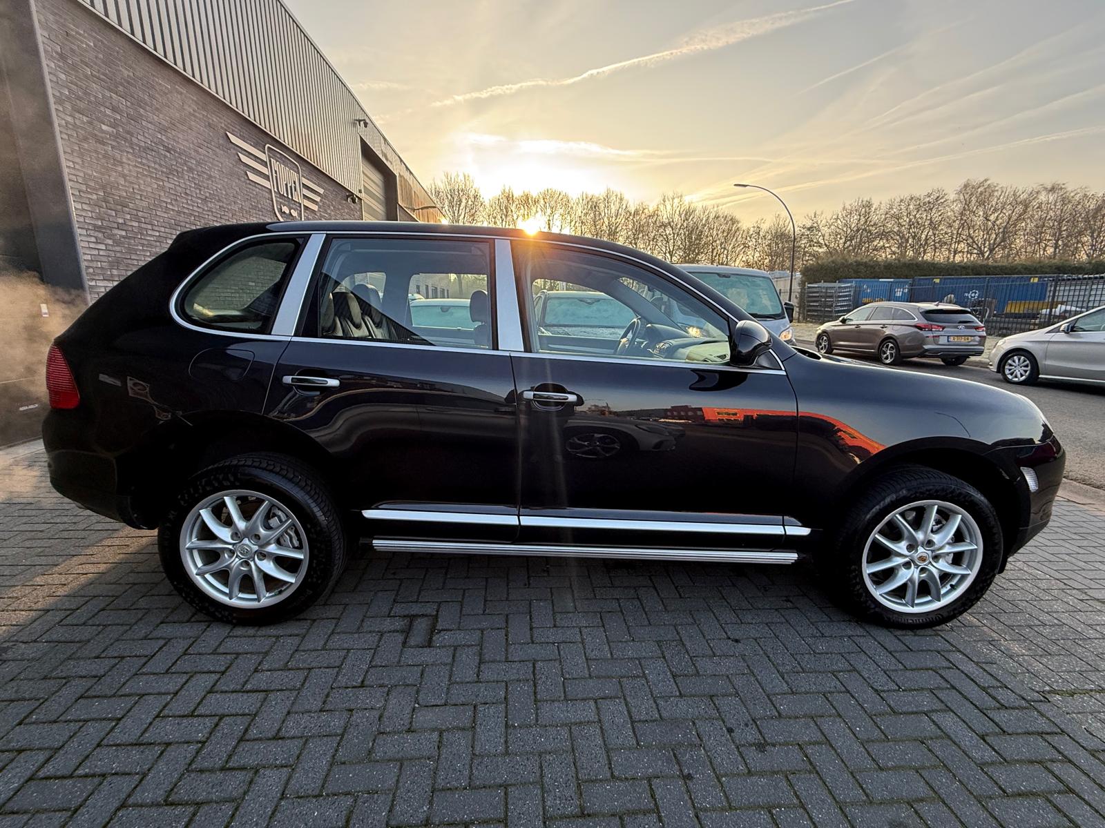 Porsche Cayenne 4.5 S | 2E EIGENAAR |3/6/12MND GARANTIE| SCHUIFDAK | BOSE | XENON | LEDER | NAVI | YOUNGTIMER |