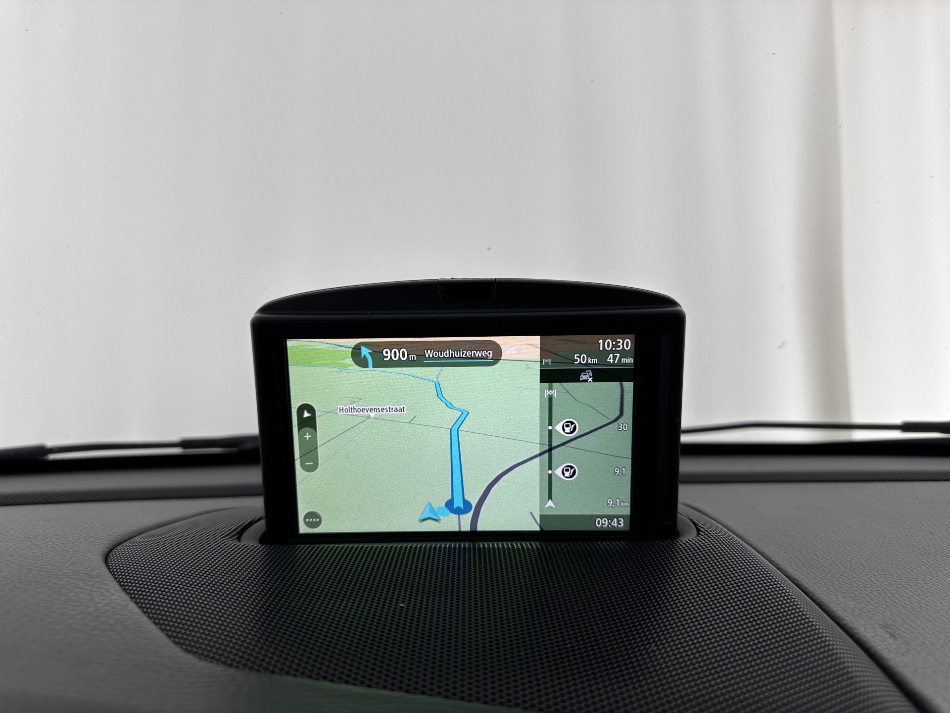 Volvo S60 2.4 D5 Momentum Aut.*NAVI-FULLMAP | LEATHER-FABRIC | ECC | CRUISE | PDC | TOWBAR | HEATED-COMFORTSEATS | 17"ALU*