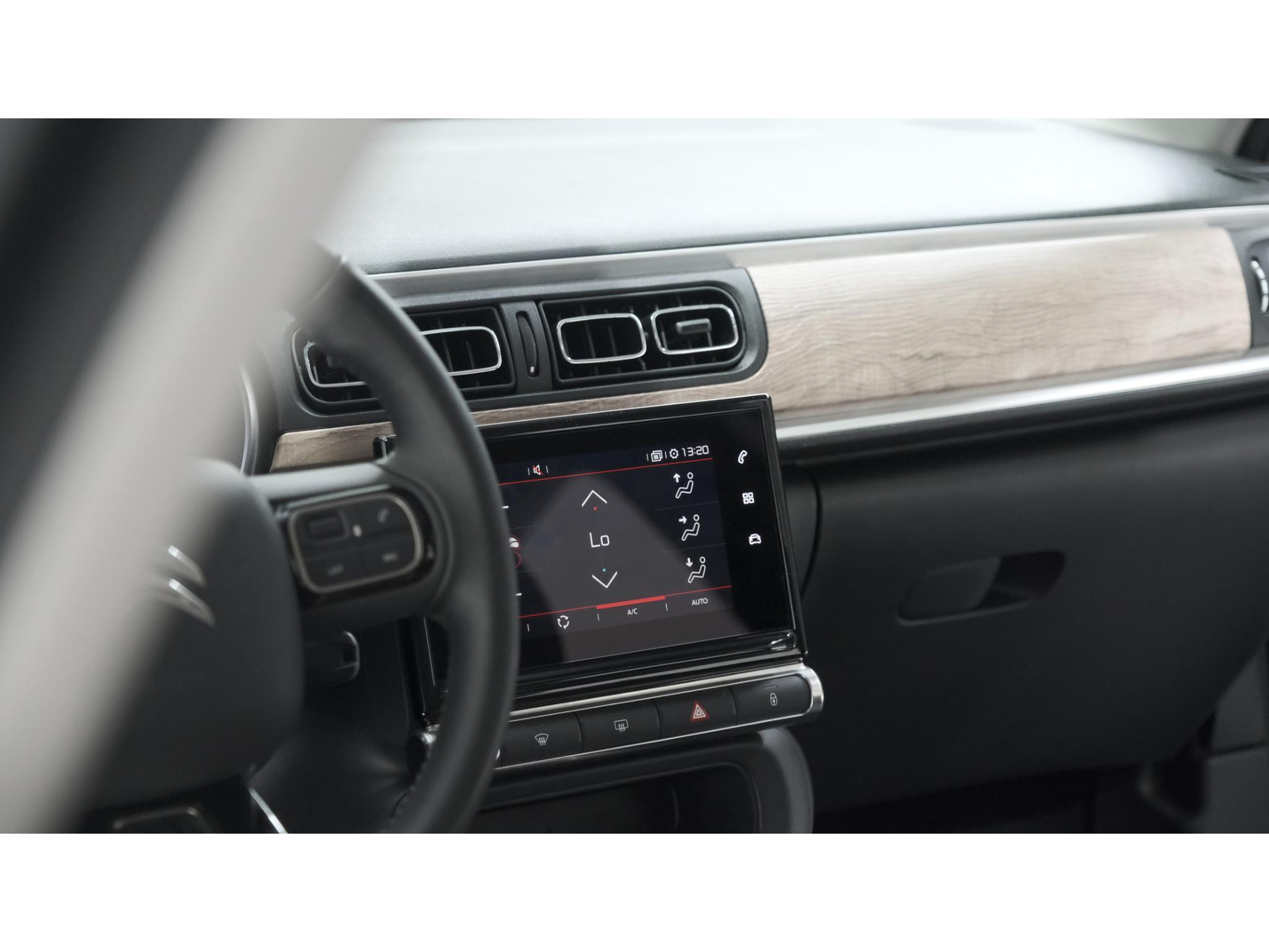 Citroen C3 PureTech 82 Feel Edition | Apple Carplay | Parkeersensoren | Navigatie | Climate Control | 16 Inch Velgen