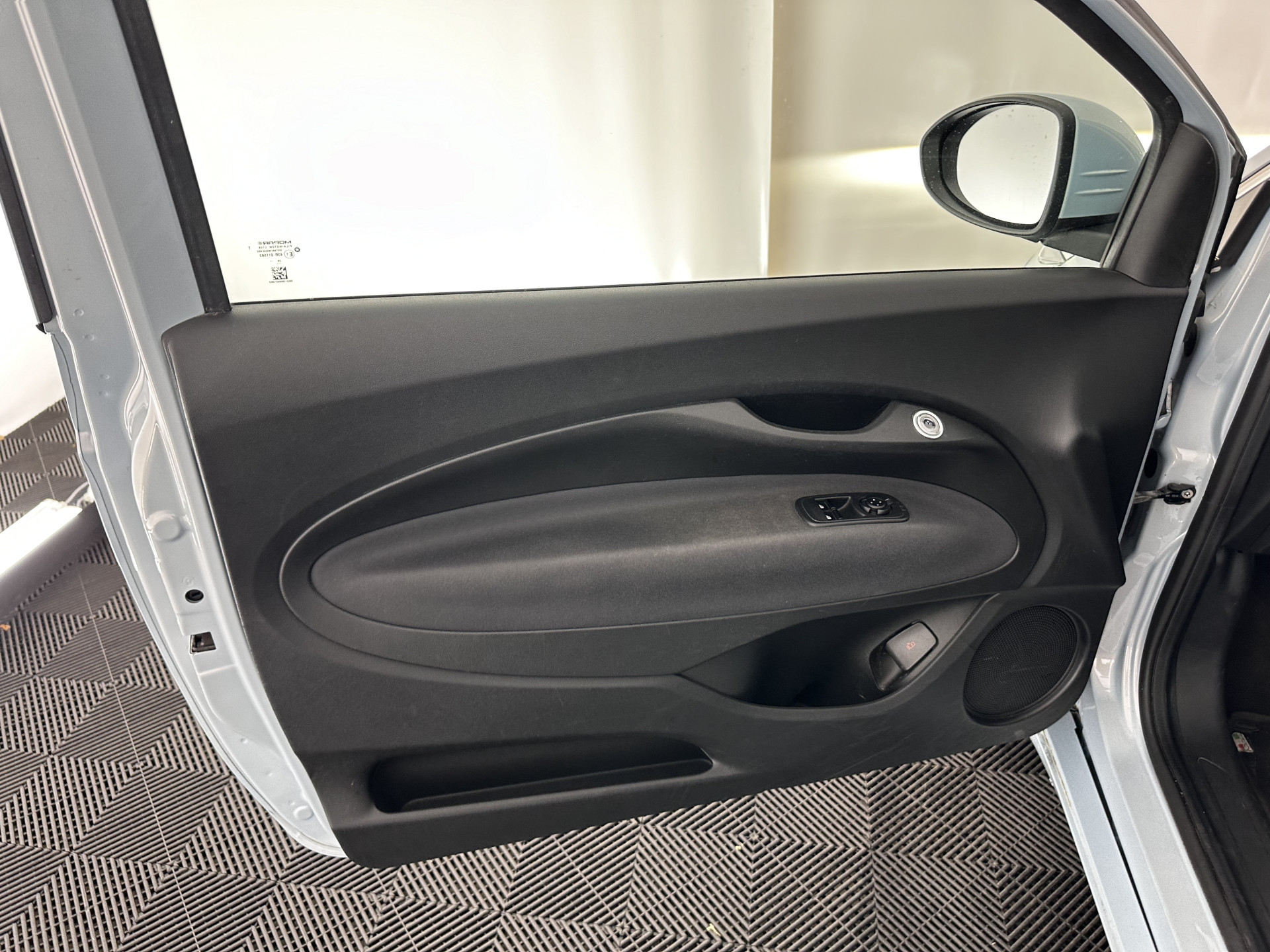 Fiat 500 Icon 24 kWh [ 3-Fase ] (⚠️) (INCL-BTW) Aut. *FULL-LED | DIGI-COCKPIT | CCS-FASTLOADER | KEYLESS | CAMERA | NAVI-FULLMAP | DAB+ | ECC | PDC | CRUISE | LANE-ASSIST | CARPLAY |  COMFORT-SEATS | 16'ALU*