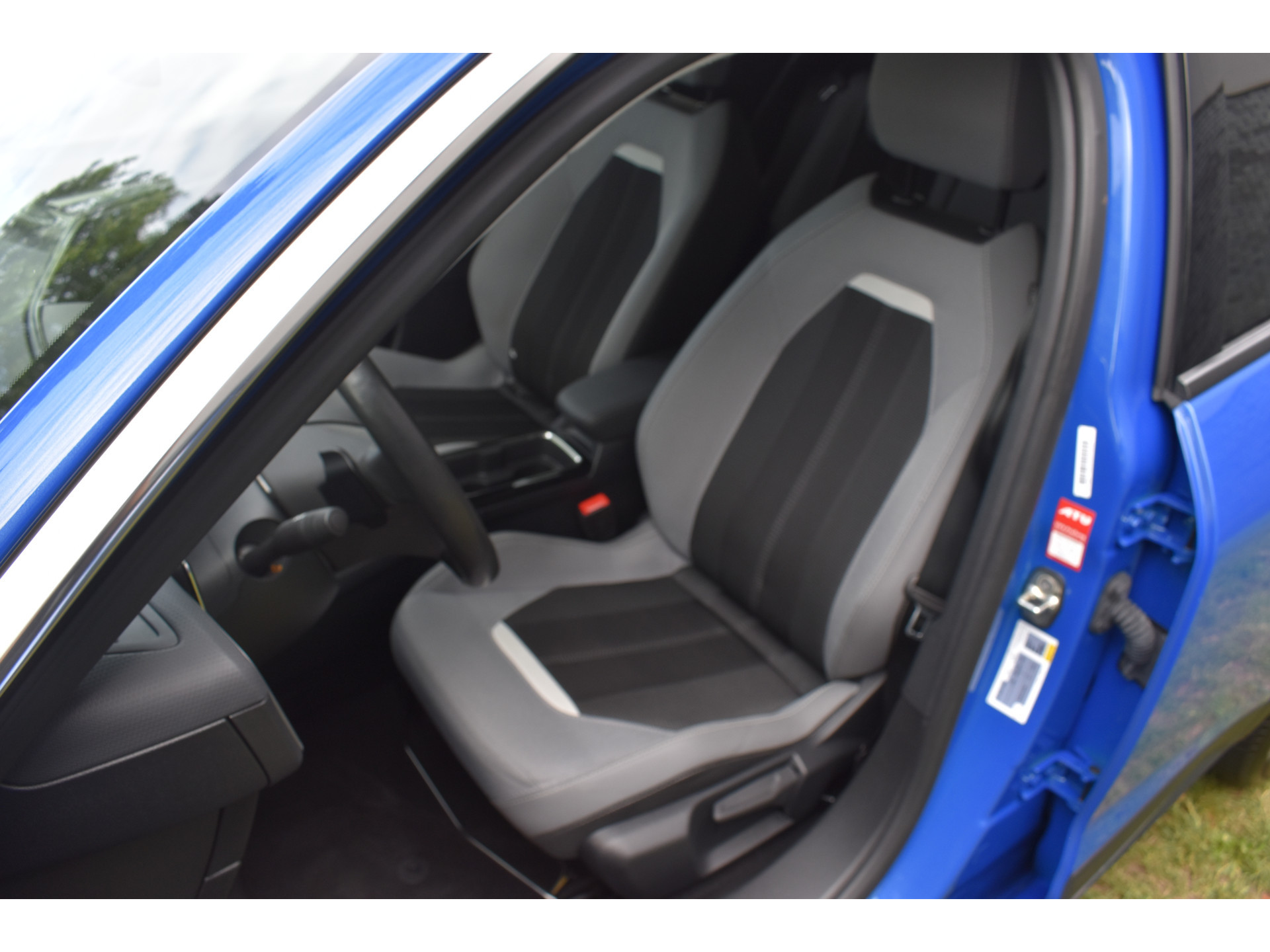 Opel Mokka 1.2 Turbo Elegance Automaat Navi/Carplay Stoelverwarming Juni 2023