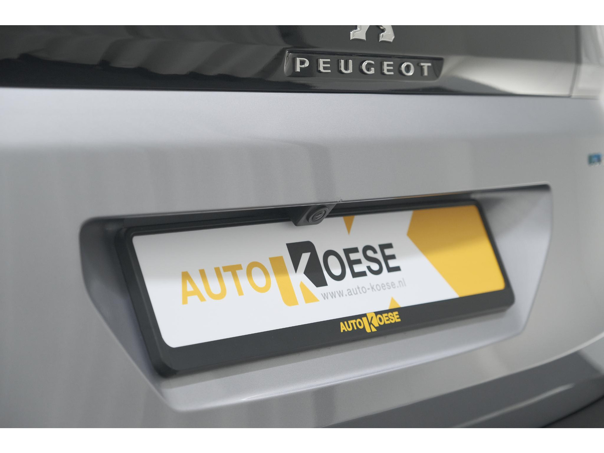 Peugeot 3008 1.6 HYbrid 225 Allure Pack Business | Camera | Navigatie | Apple Carplay | Parkeersensoren
