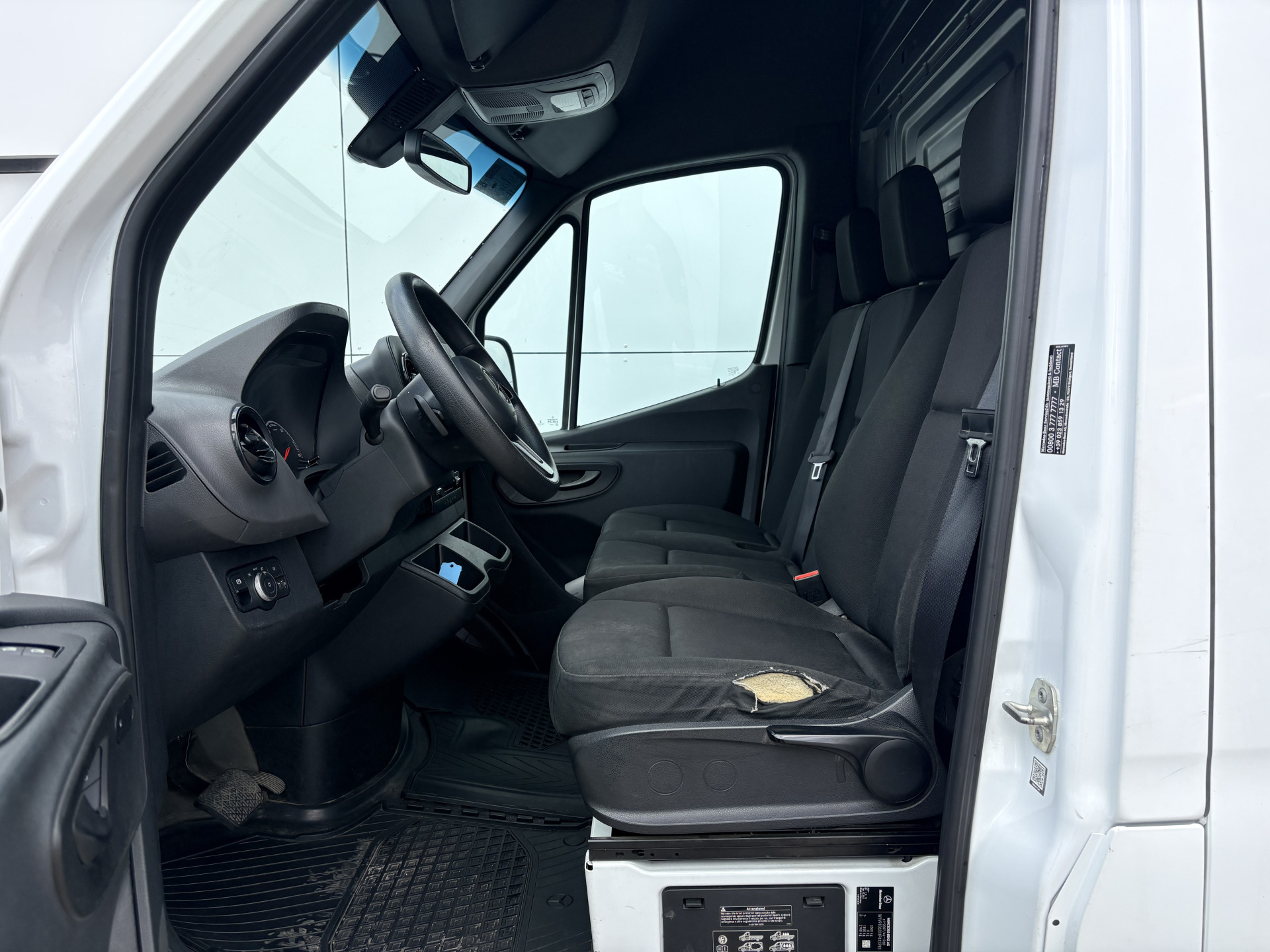 Mercedes-Benz eSprinter eSprinter 312 55kWh L2H2 Elektrisch 168km WLTP 93,7% (SOH) 80kw Snelladen Climate Control Camera