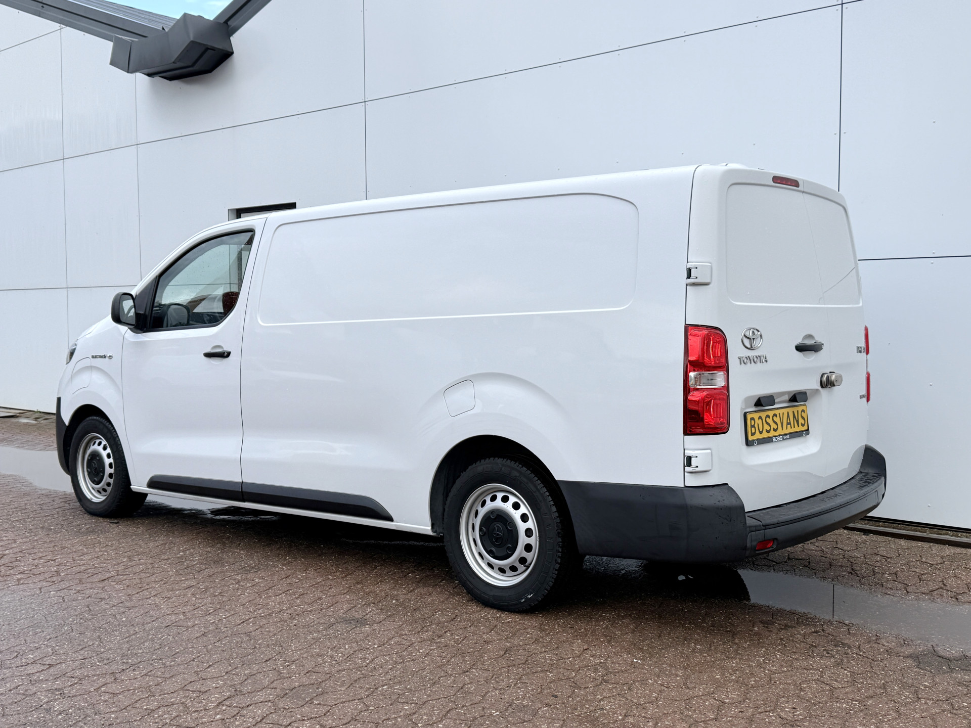 Toyota ProAce Electric Worker 75kWh 136PK L3 XL 348km WLTP EV Snelladen Climate control Cruise control Laadkabel