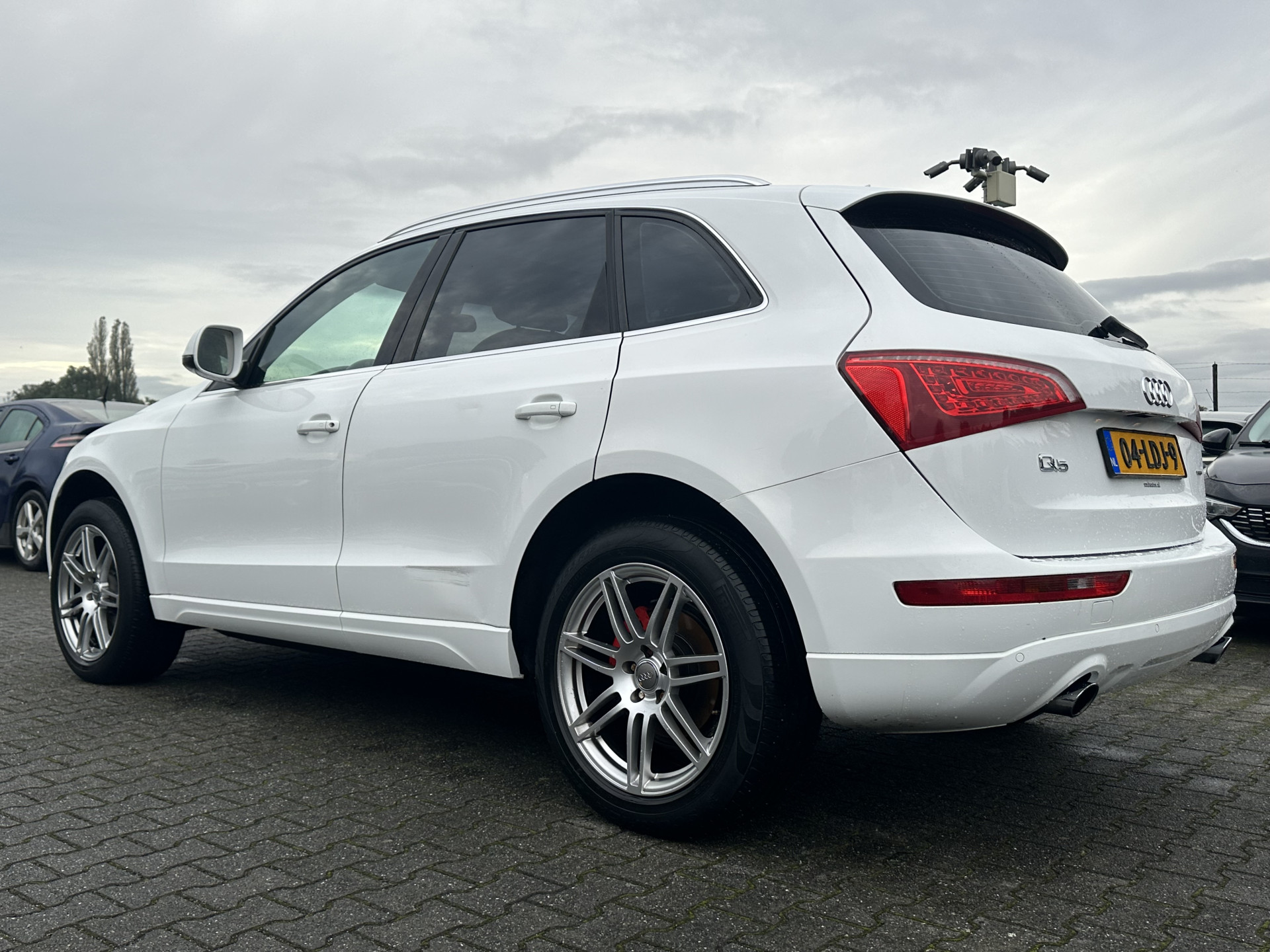 Audi Q5 2.0 TFSI Quattro (OIL PRESSURE PROBLEM) Pro Line Aut. *PANO | LUXURY-LEATHER | XENON-PLUS | NAVI-FULLMAP | PDC | AUDI-SOUNDSYSTEM | PRIVACY-GLASS | ECC | CRUISE | HEATED-COMFORTSEATS |  18"ALU*